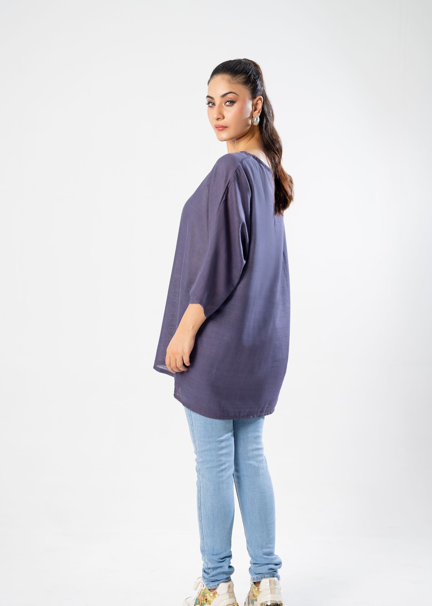 slub lawn Top in Purple