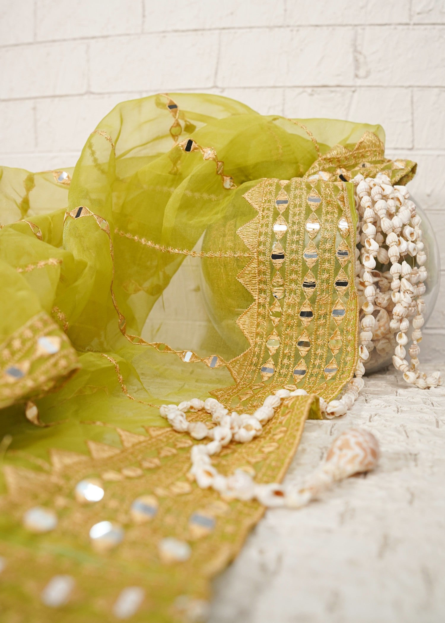 Dupatta in Chartreuse Color by - Trendy Women Dupatta SMV1539