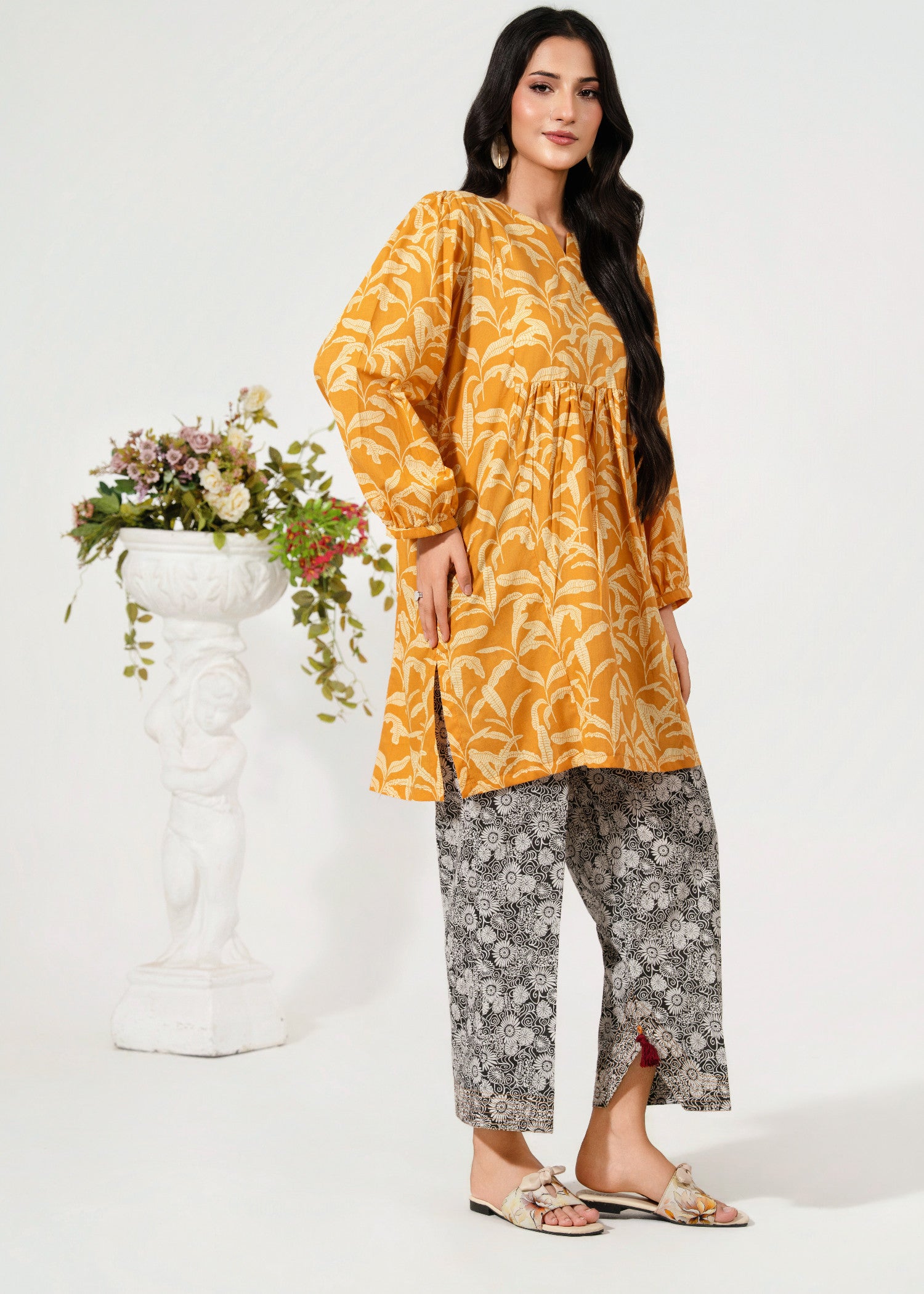 lawn Kurta Set in Black, mustard