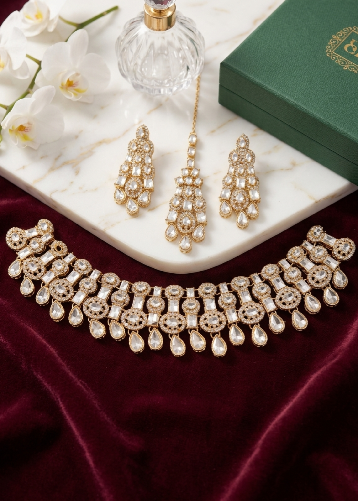 Jewelry Set in Pearl white Color by - Trendy Women Jewelry Set XVH0595