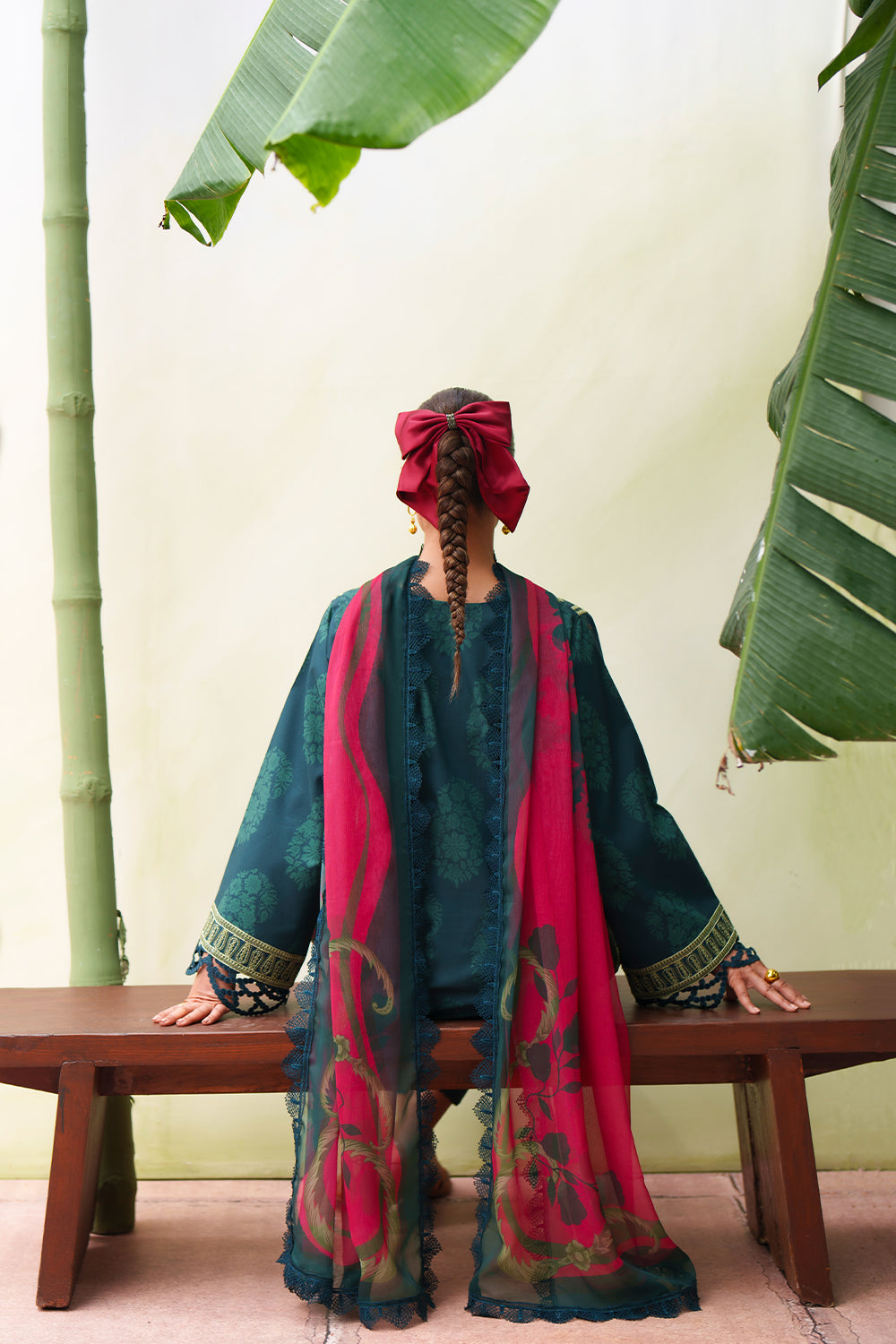 Laanem Luxury Lawn – NAYRA-B-SRL26-01