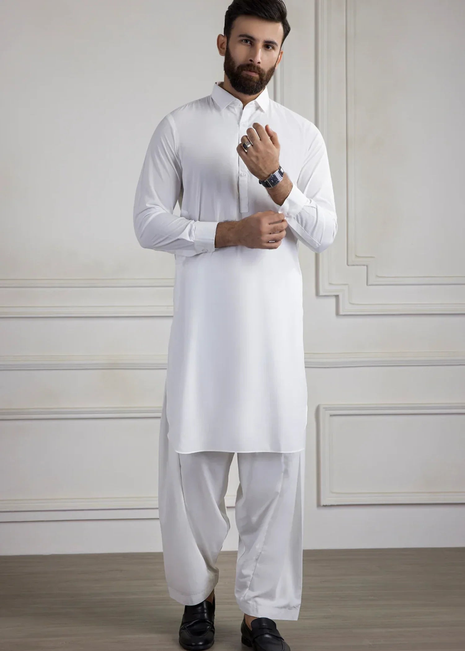 poly viscose Shalwar Kameez in Off-white by Zellbury