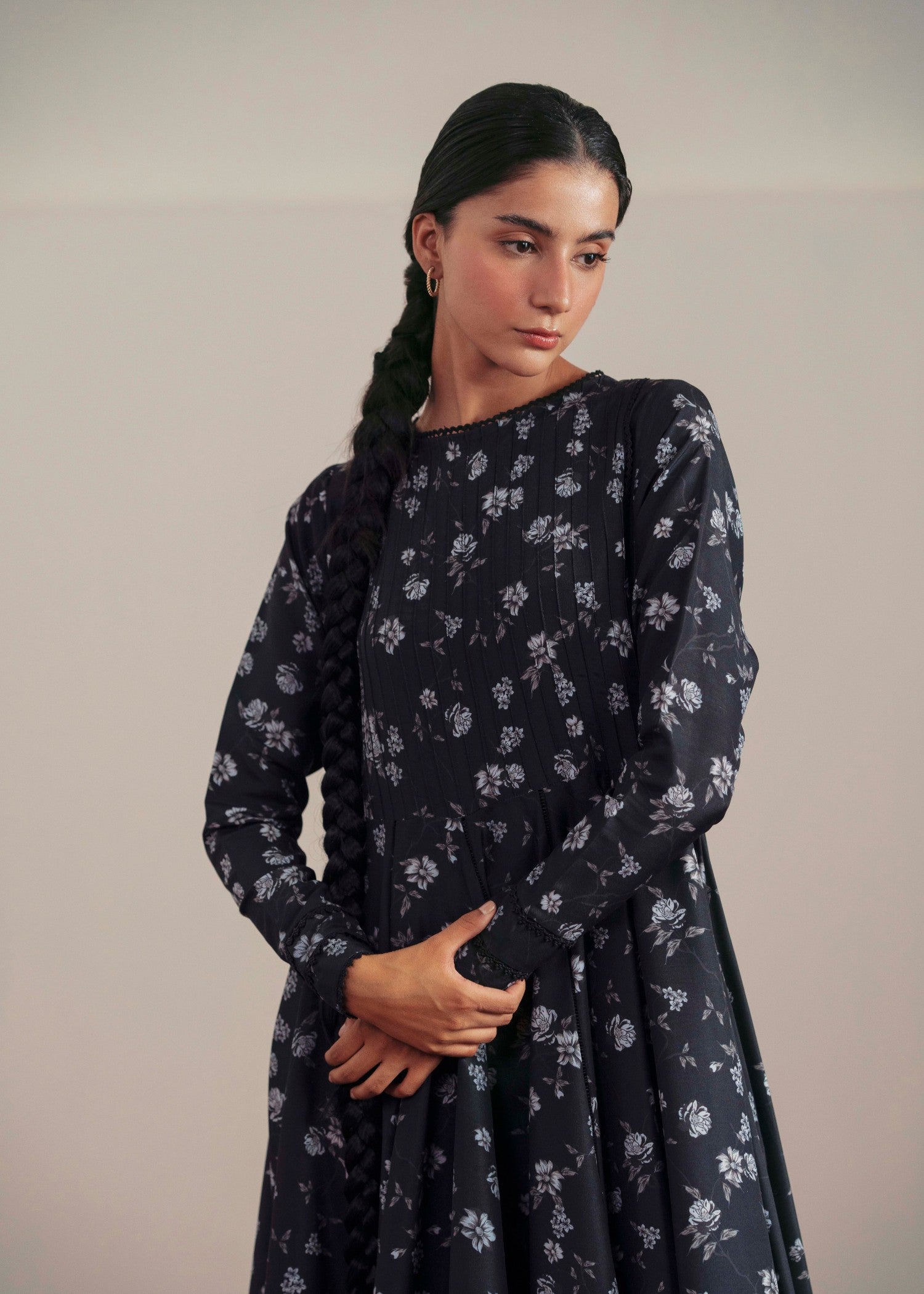 poly lawn Maxi in Black