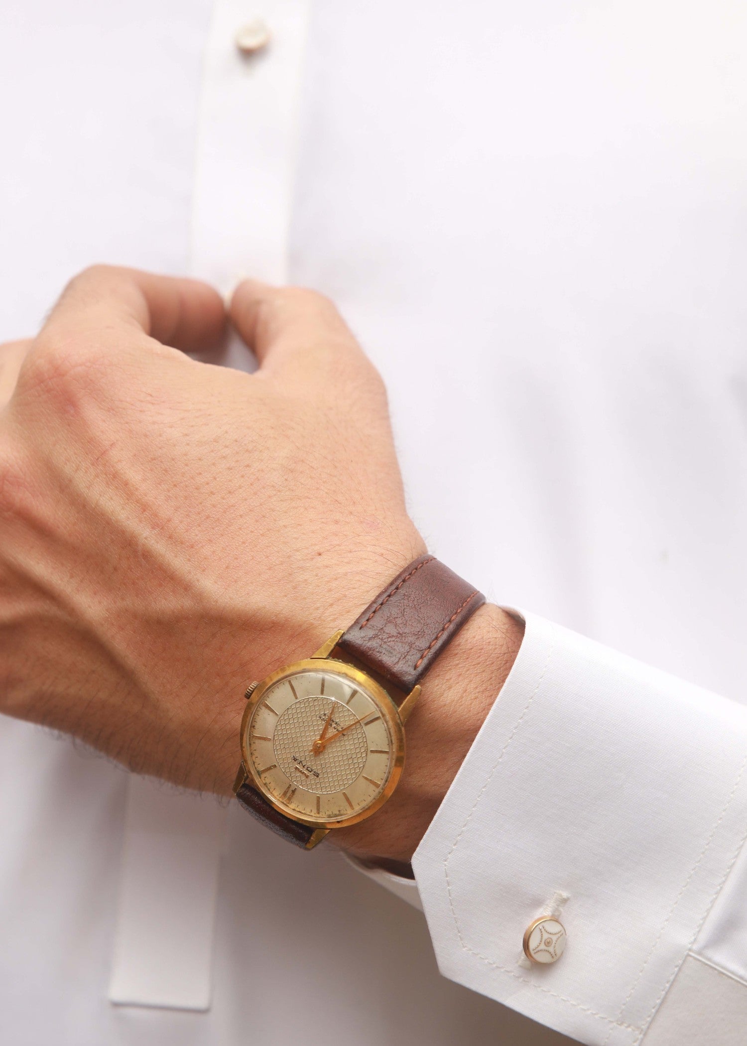 boski Shalwar Kameez in White by Maqsood Garments