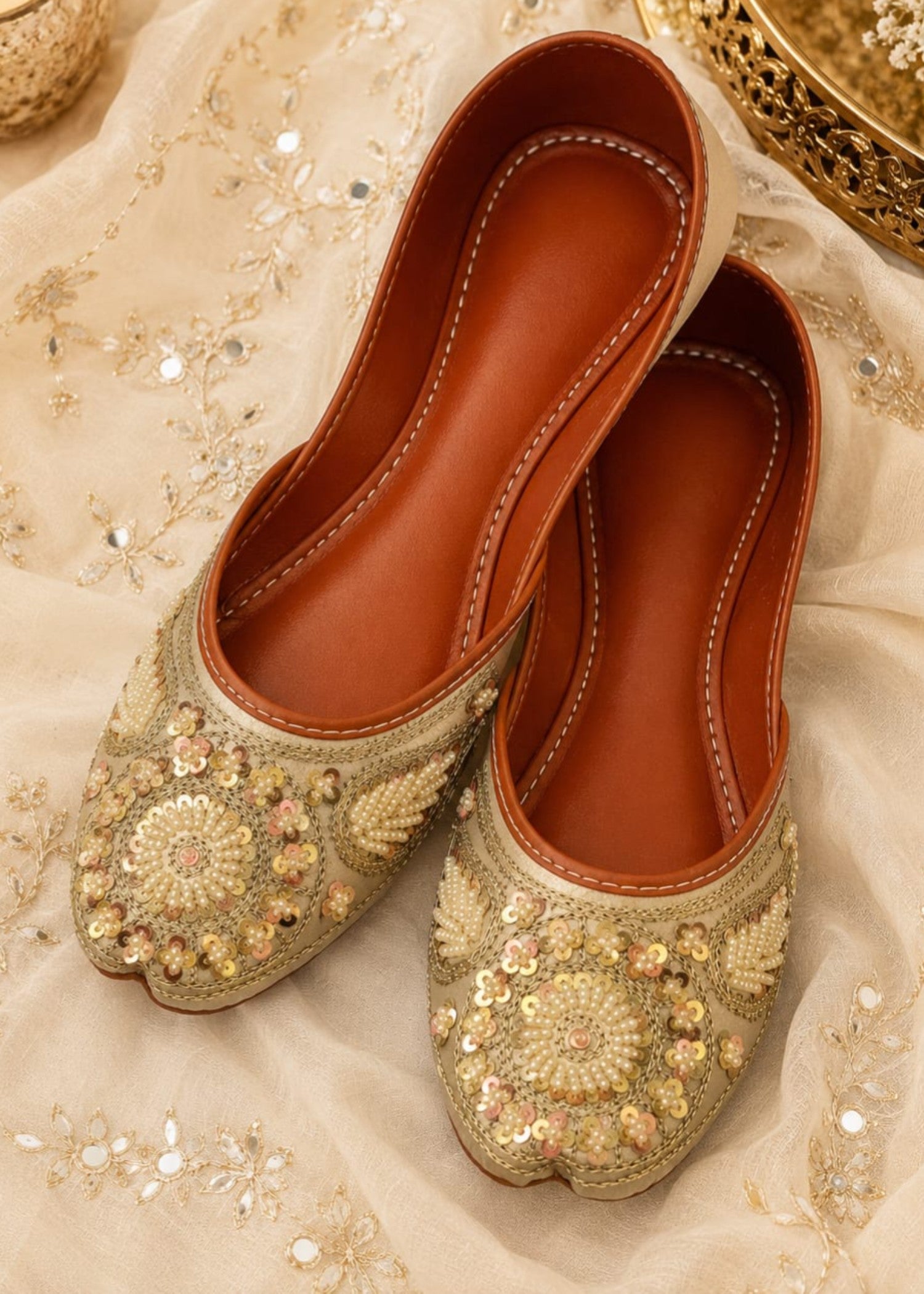 Khussa in Sage green by - High Quality Women Khussa IUP0460