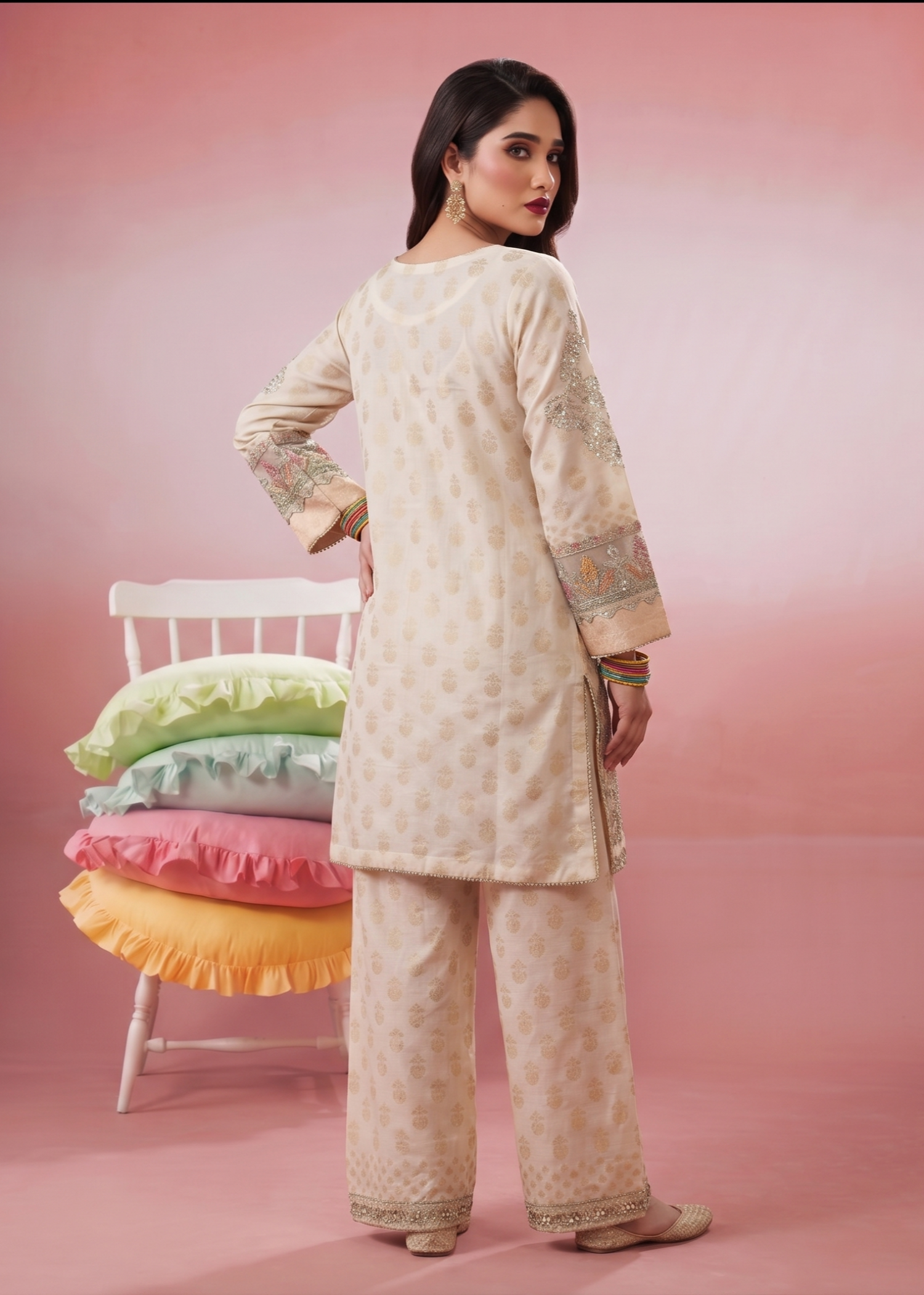 lawn Kurta Set in Ivory