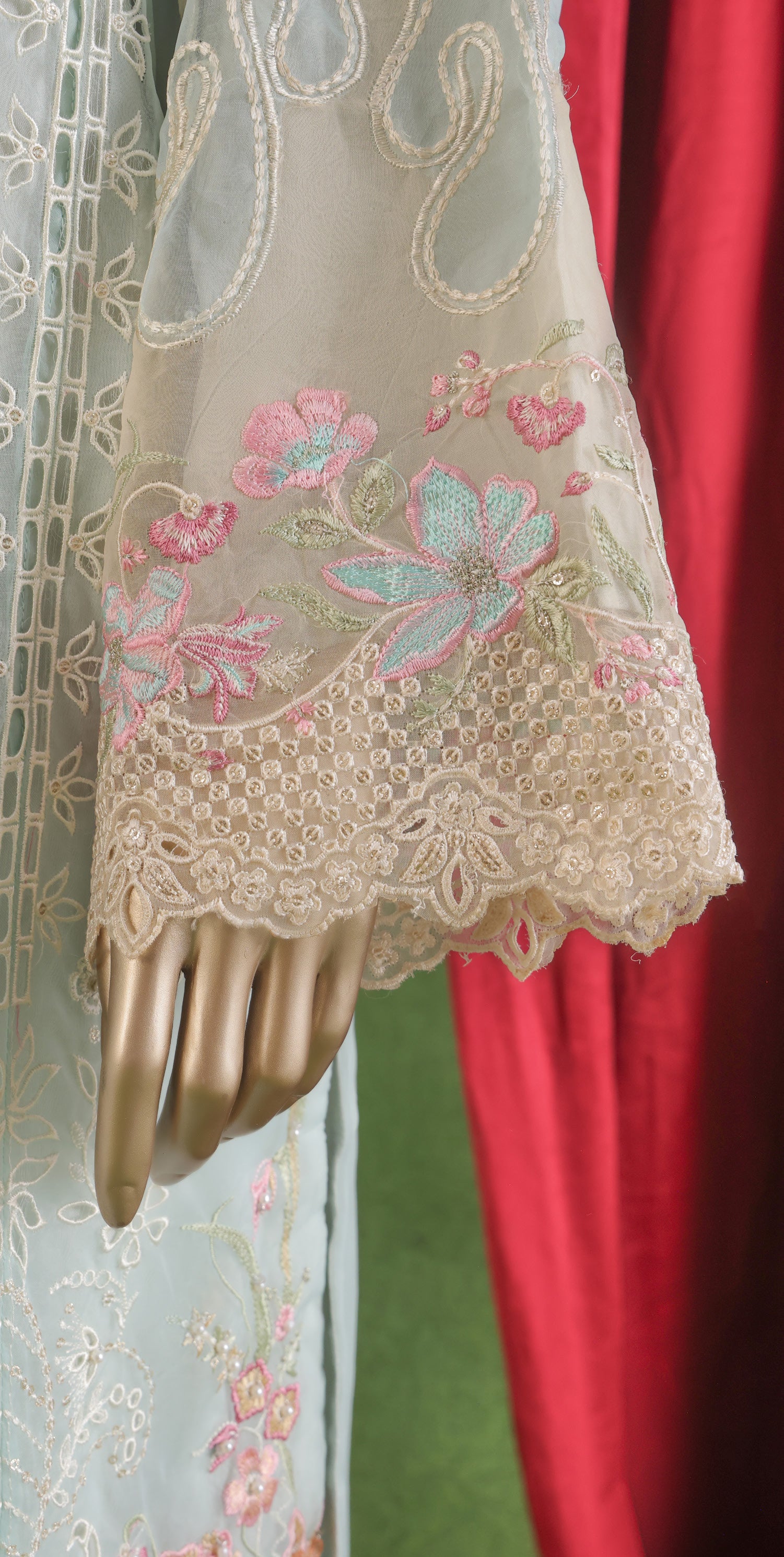 Chiffon Pret Formals – D-4