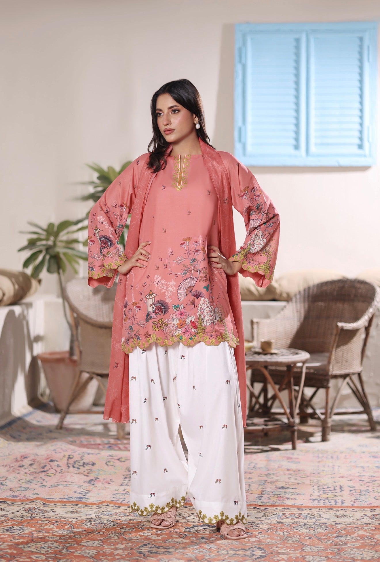 swiss lawn Kurta Set in Peach pink