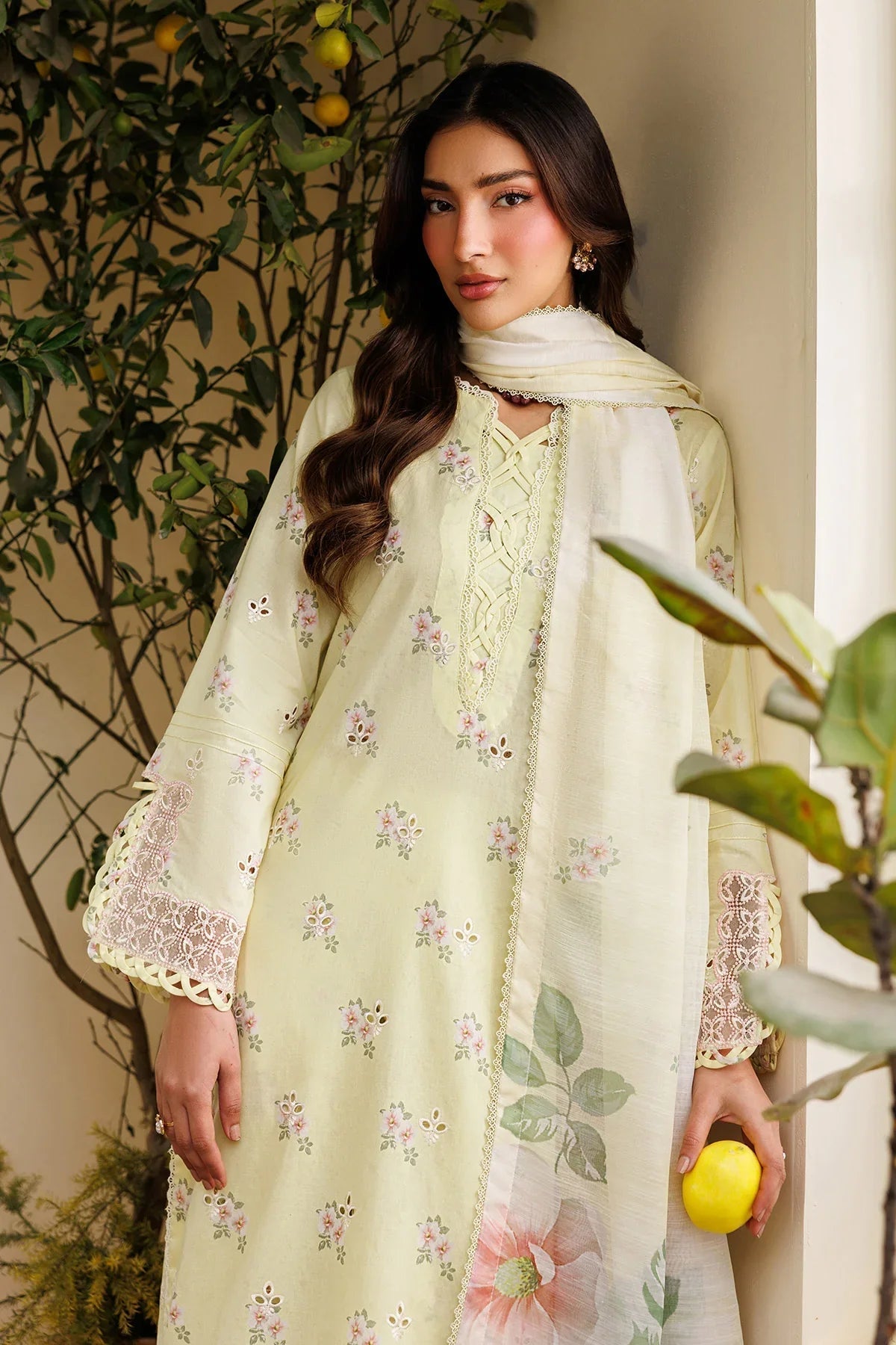 Amani Eid Lawn Pret – DAAHR