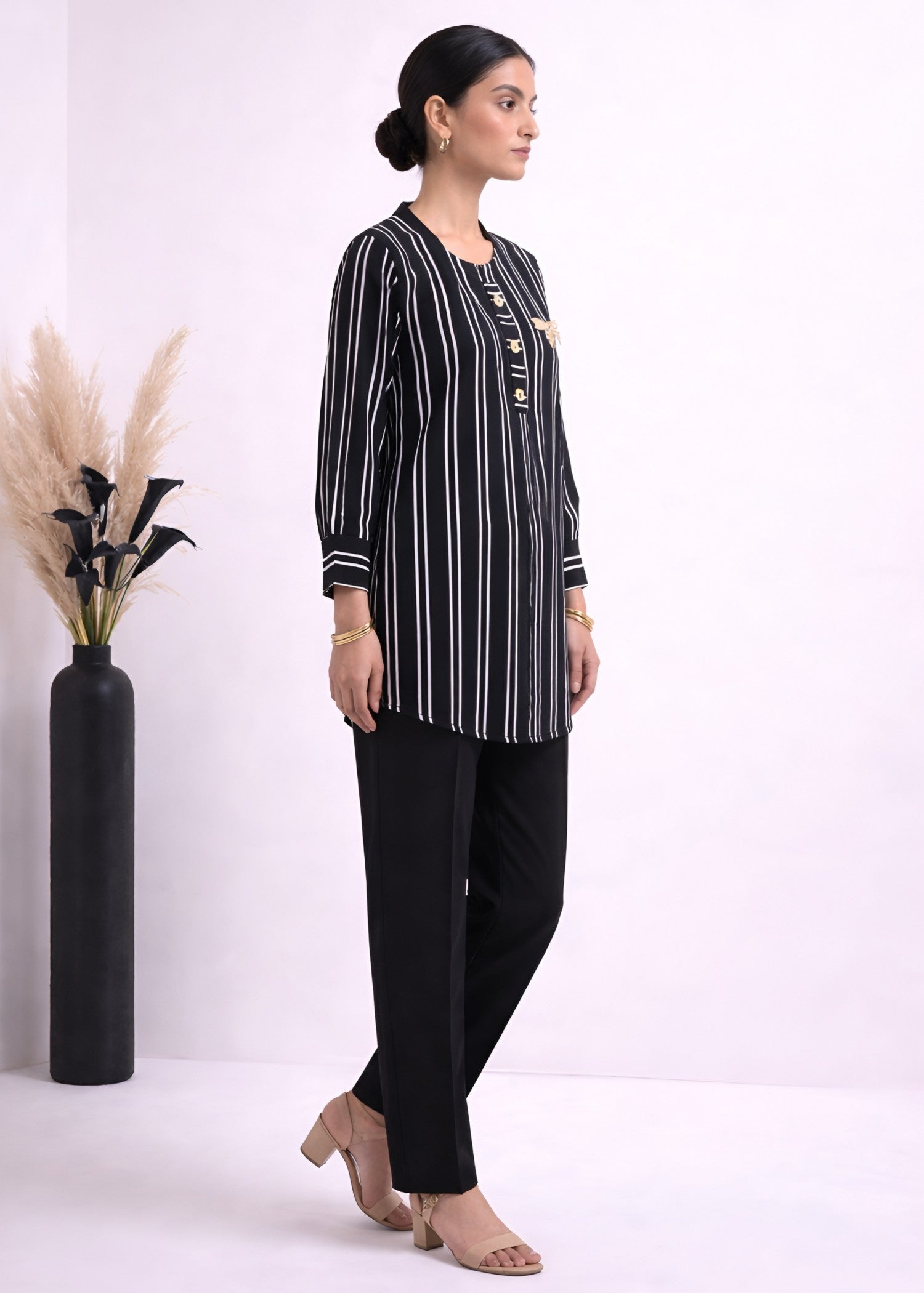 georgette silk Top in Charcoal black