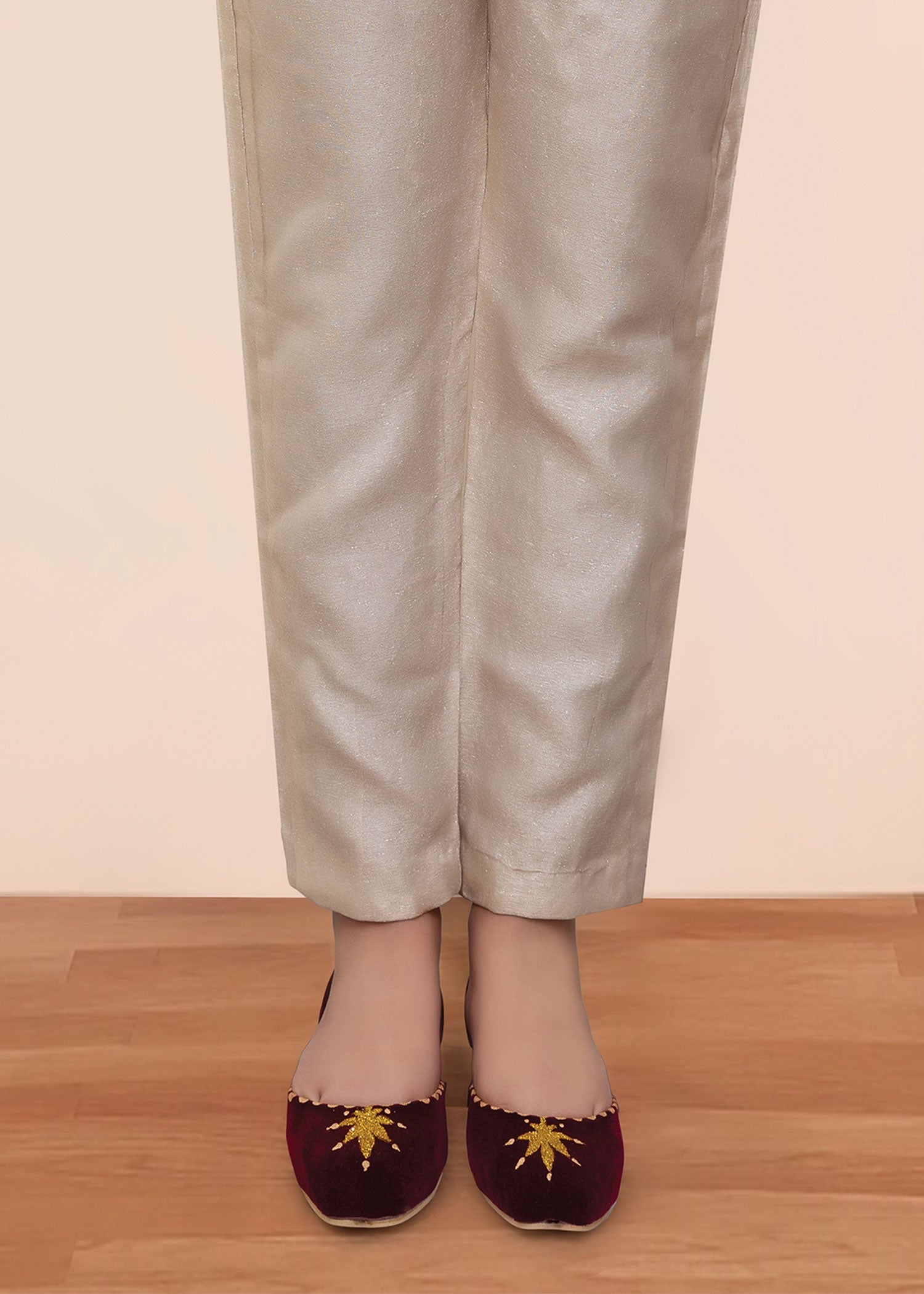 tissue Trousers in Silver