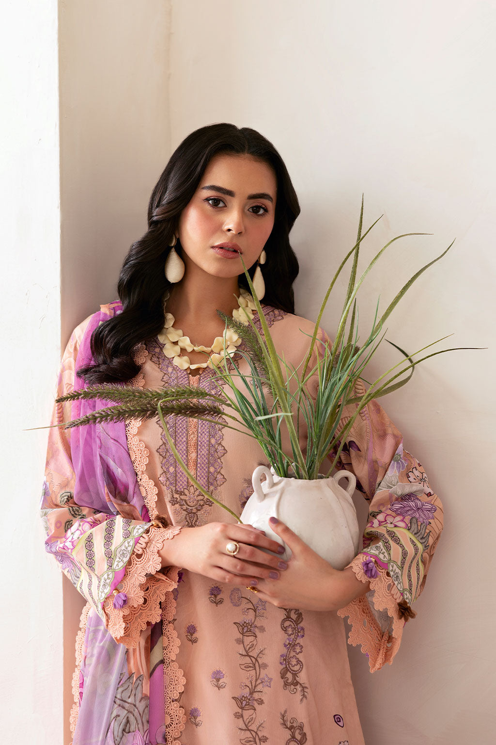 Mashaal Lawn – L-1411