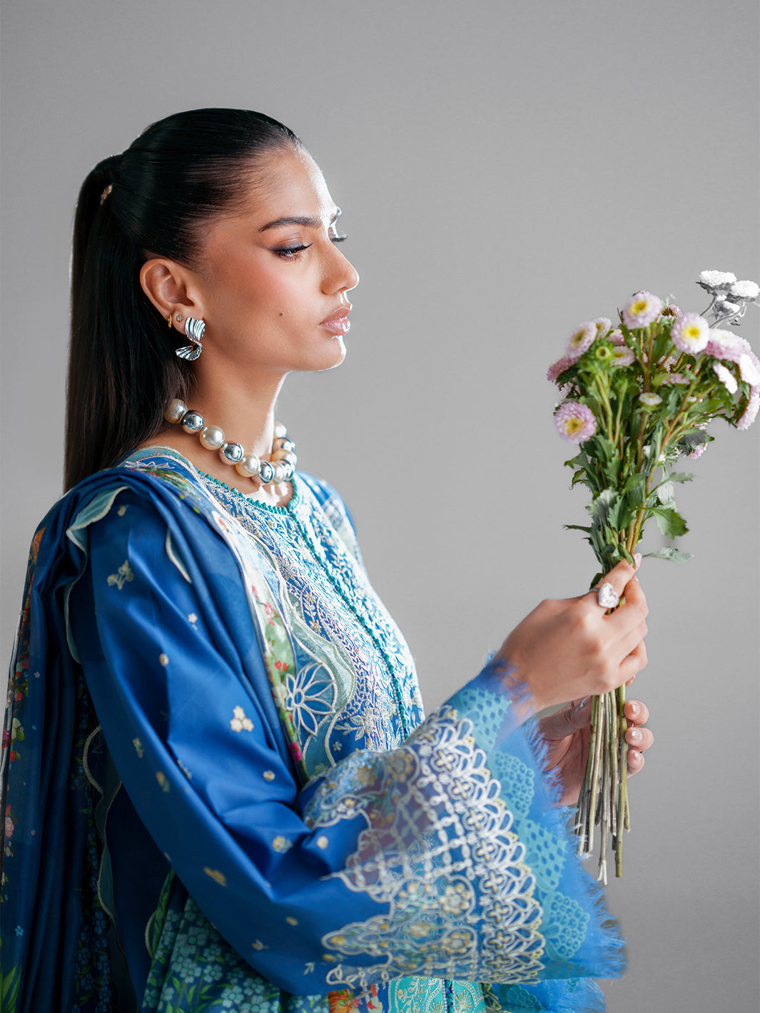 Amour Luxury Lawn – 187-A