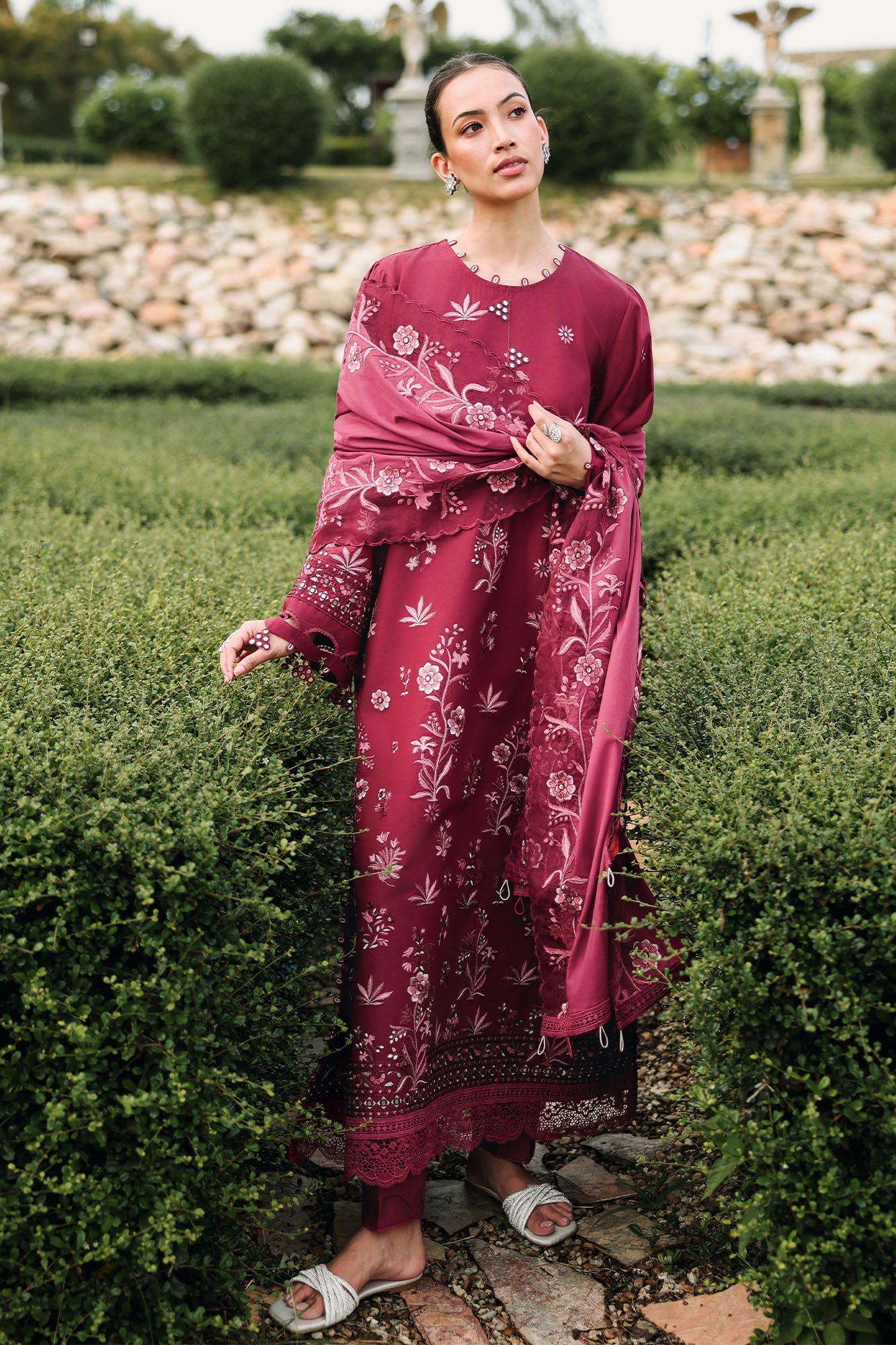 Eid Lawn Edit – Crimson Royale