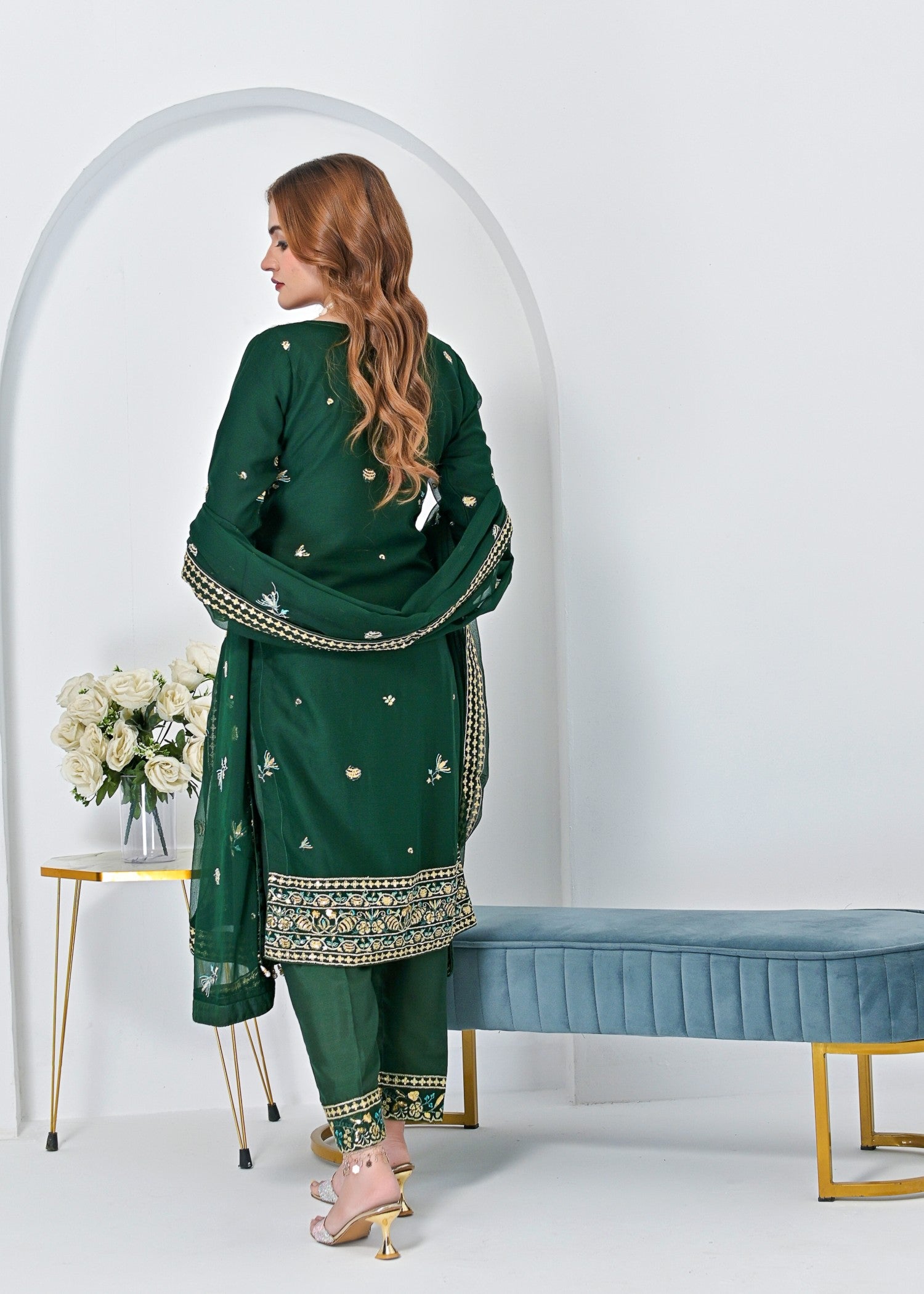 crinkle chiffon Kurta Set in Bottle green