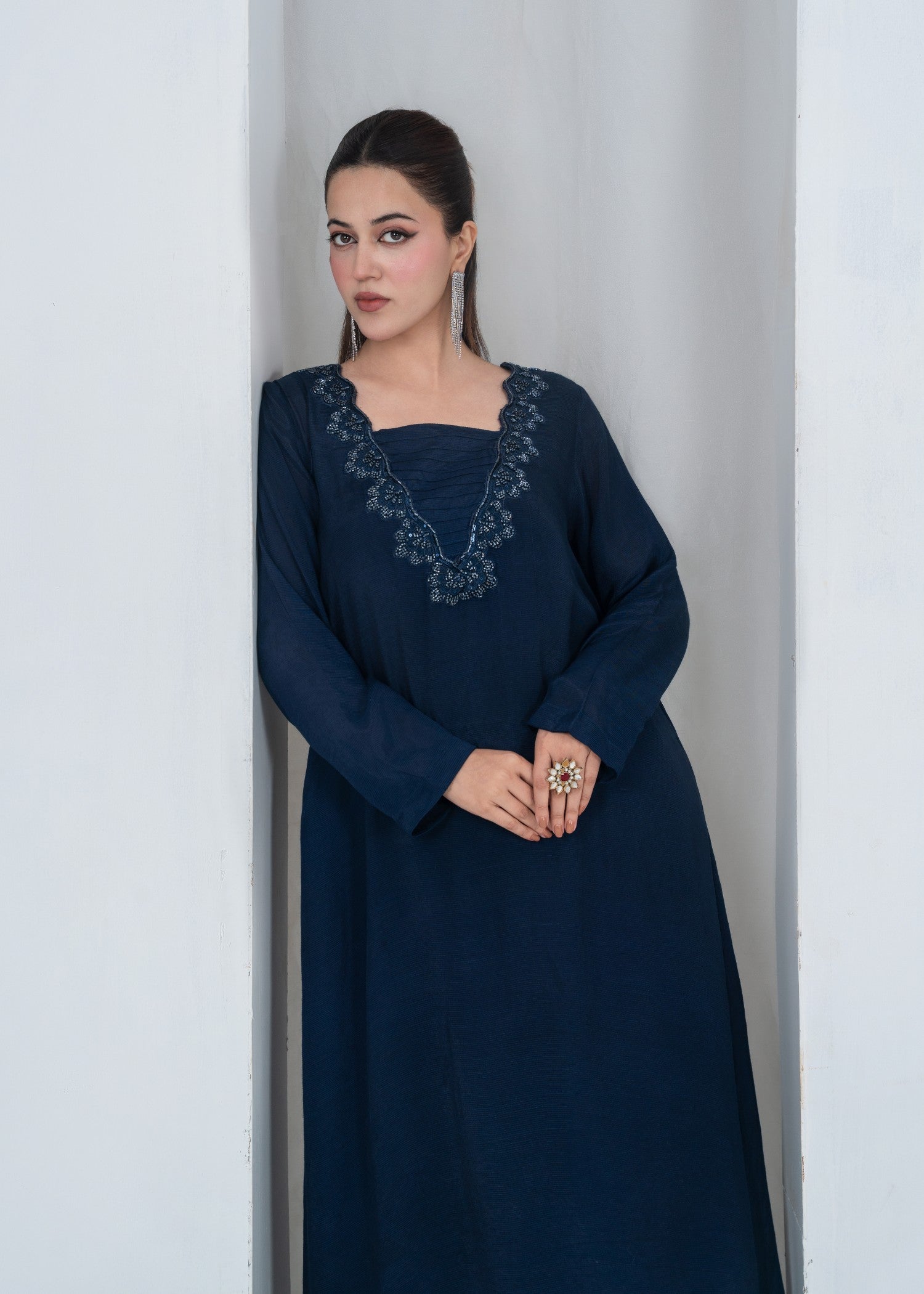 raw silk Kaftan in Navy blue