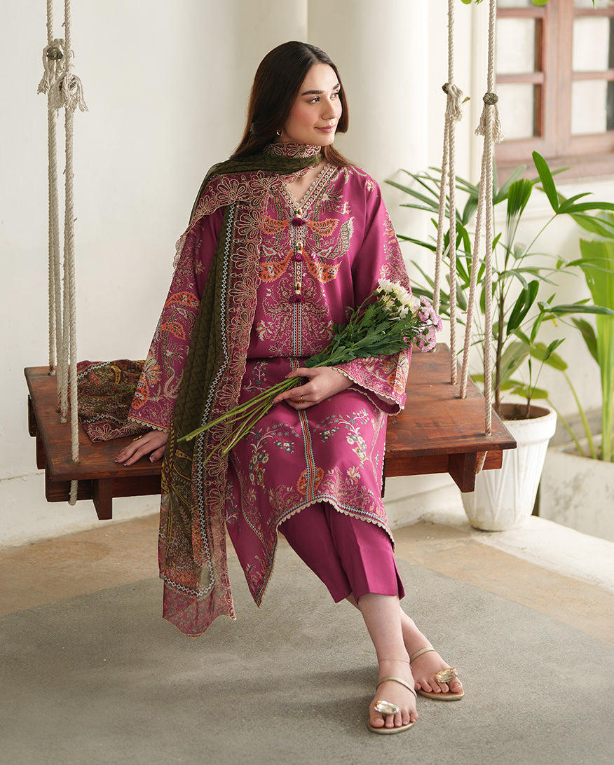 Whispered Florals Lawn – Floral Garden