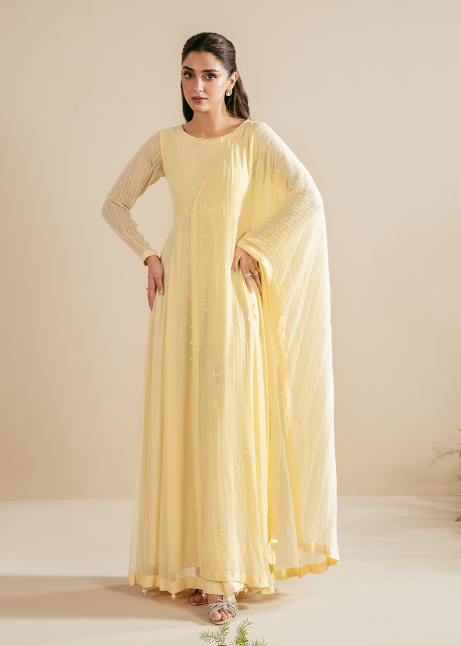 chiffon Maxi in Pale yellow