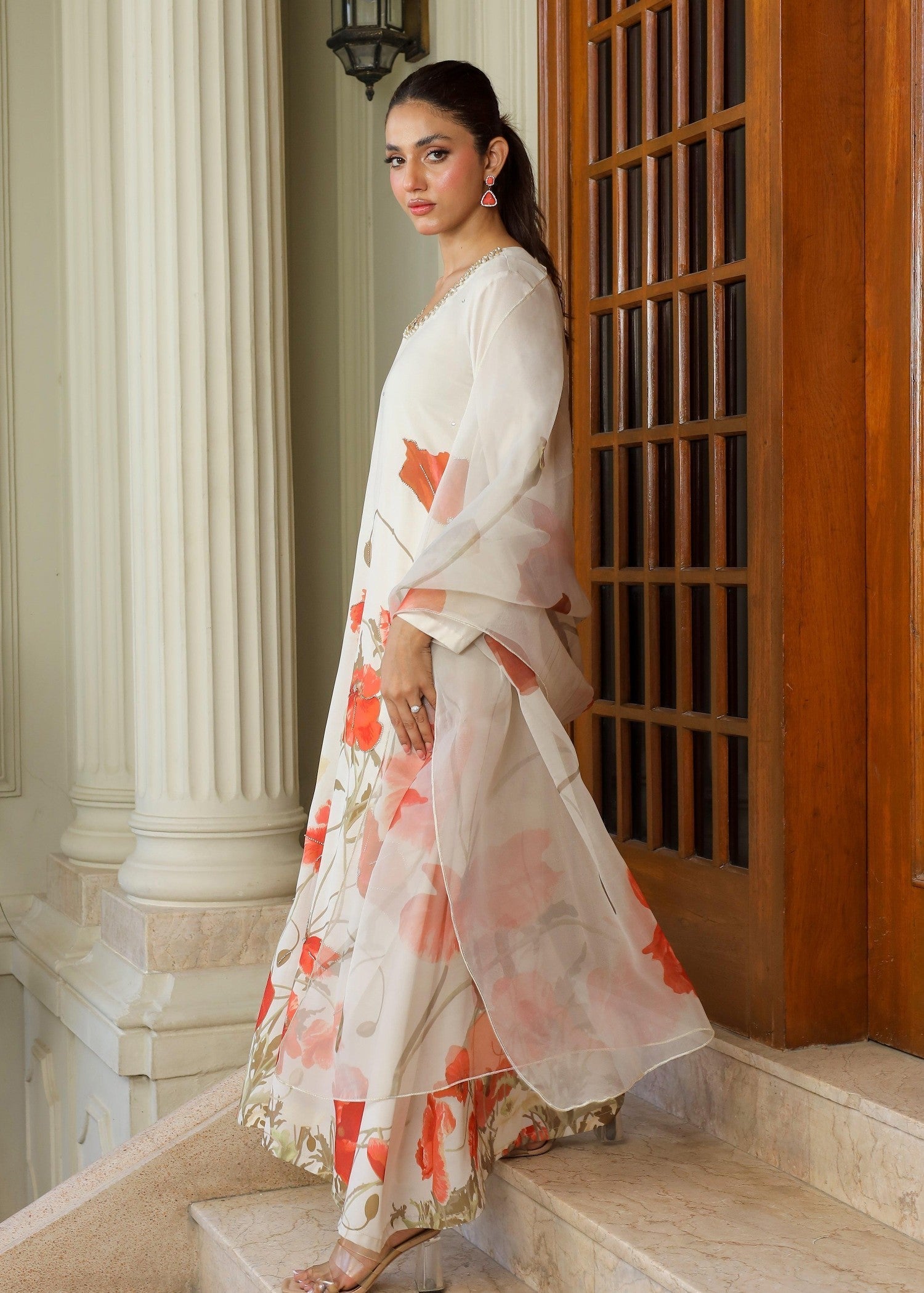 crepe Maxi in White