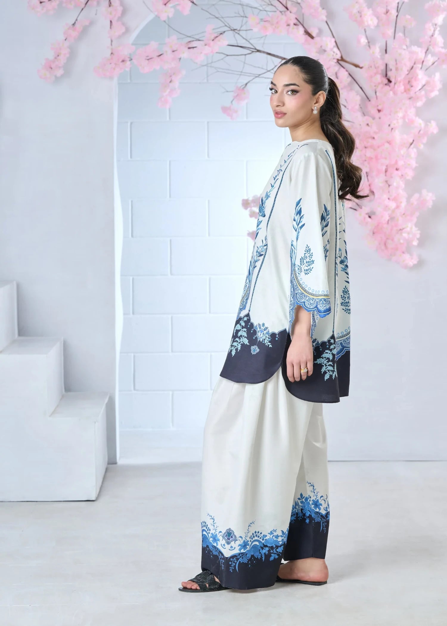 raw silk Kurta Set in White