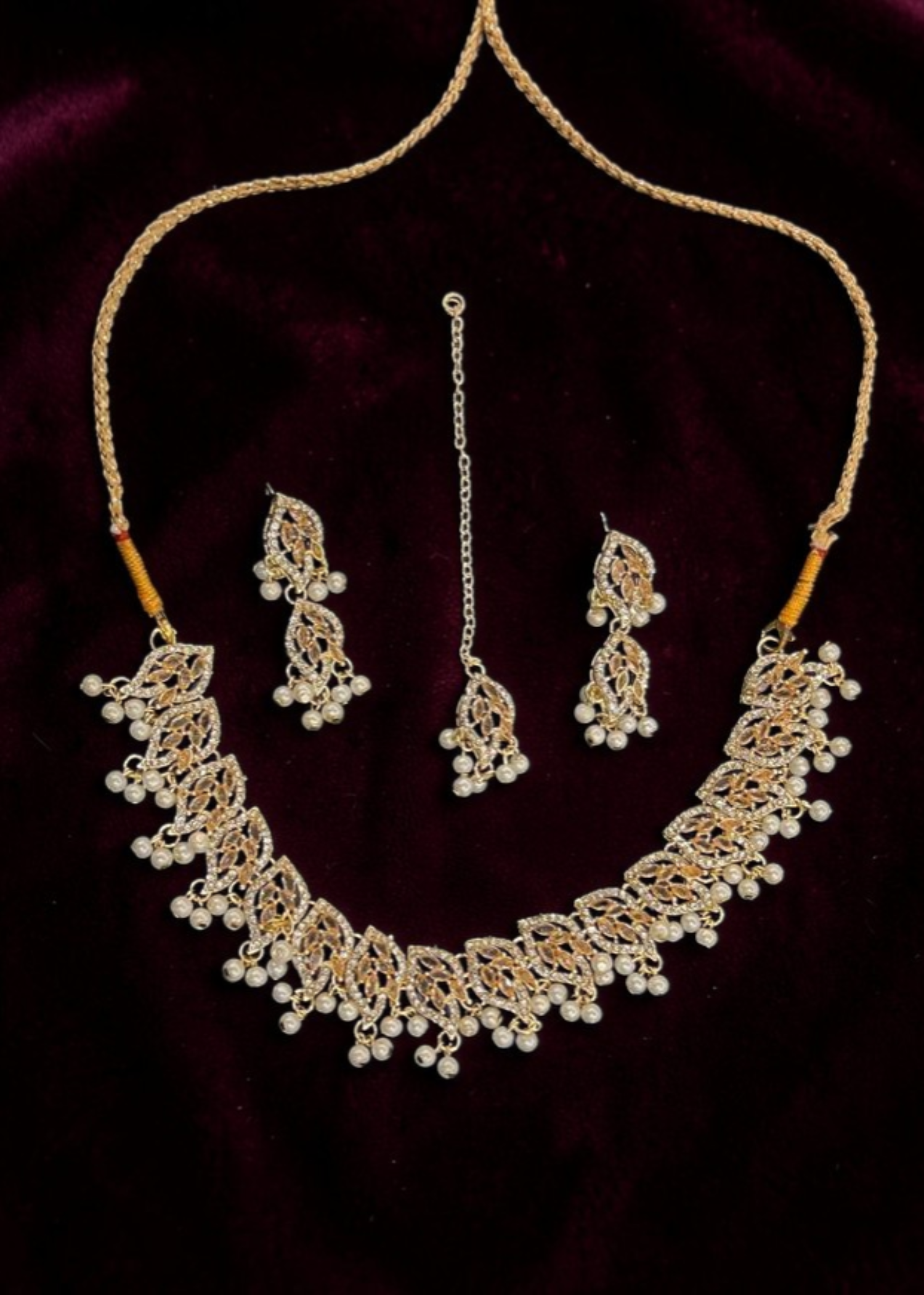 Jewelry Set in Champagne Color by - Trendy Women Jewelry Set UNZ2937