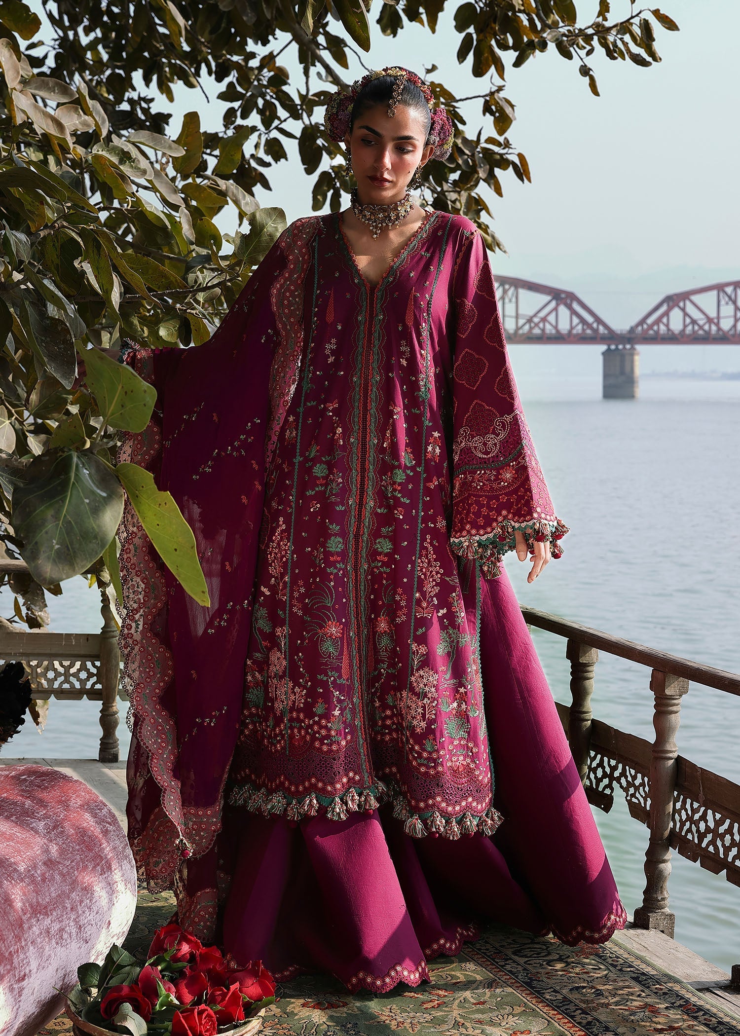 Luxury Lawn Eid Edit – Anjas