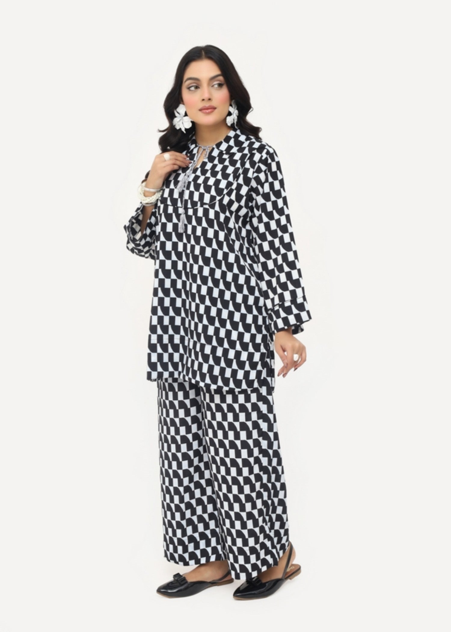 silk finish lawn Co ord Sets in Black, white
