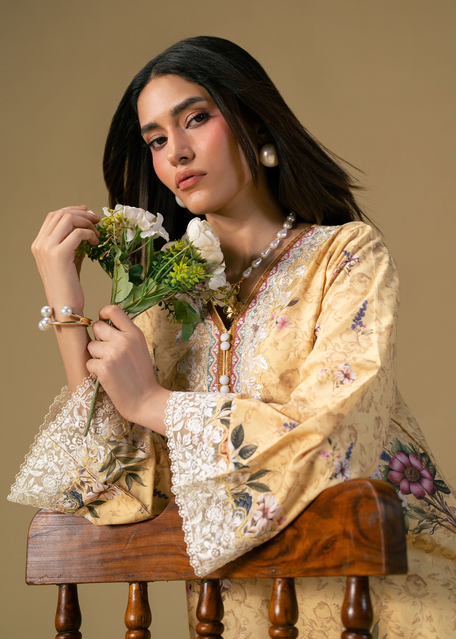 lawn Co Ord Sets in Lemon chiffon