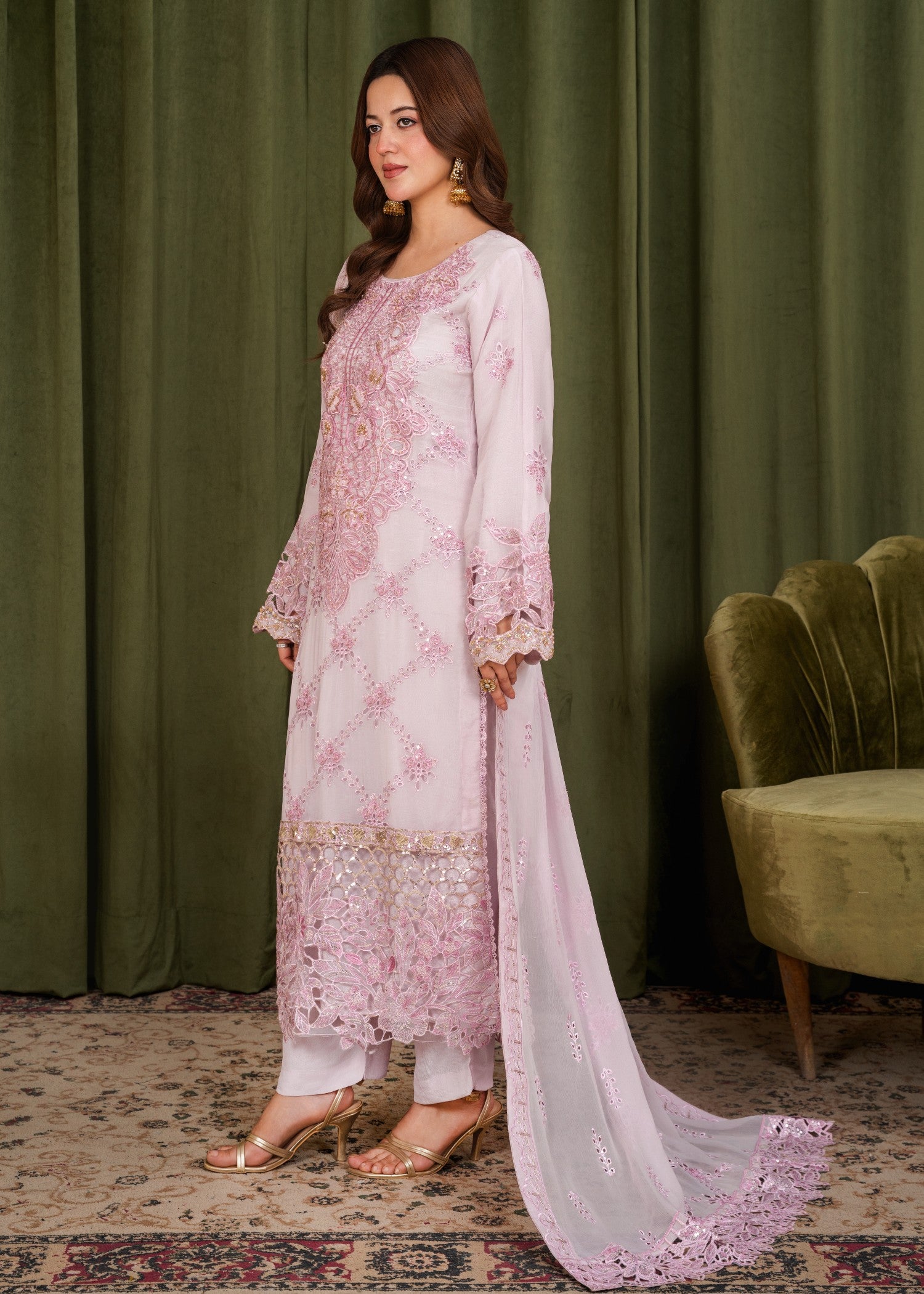 crinkle chiffon Kurta Set in Lavender pink