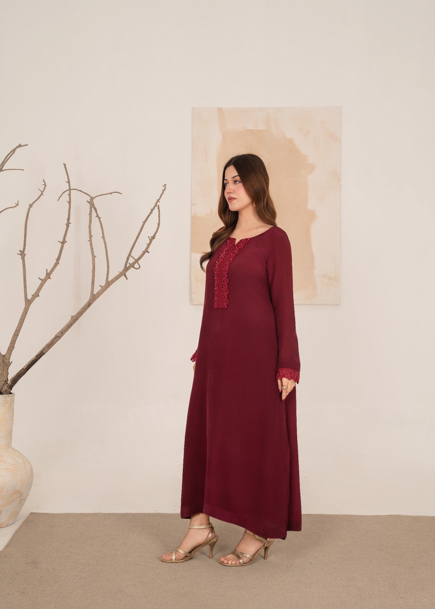 grip Kaftan in Maroon