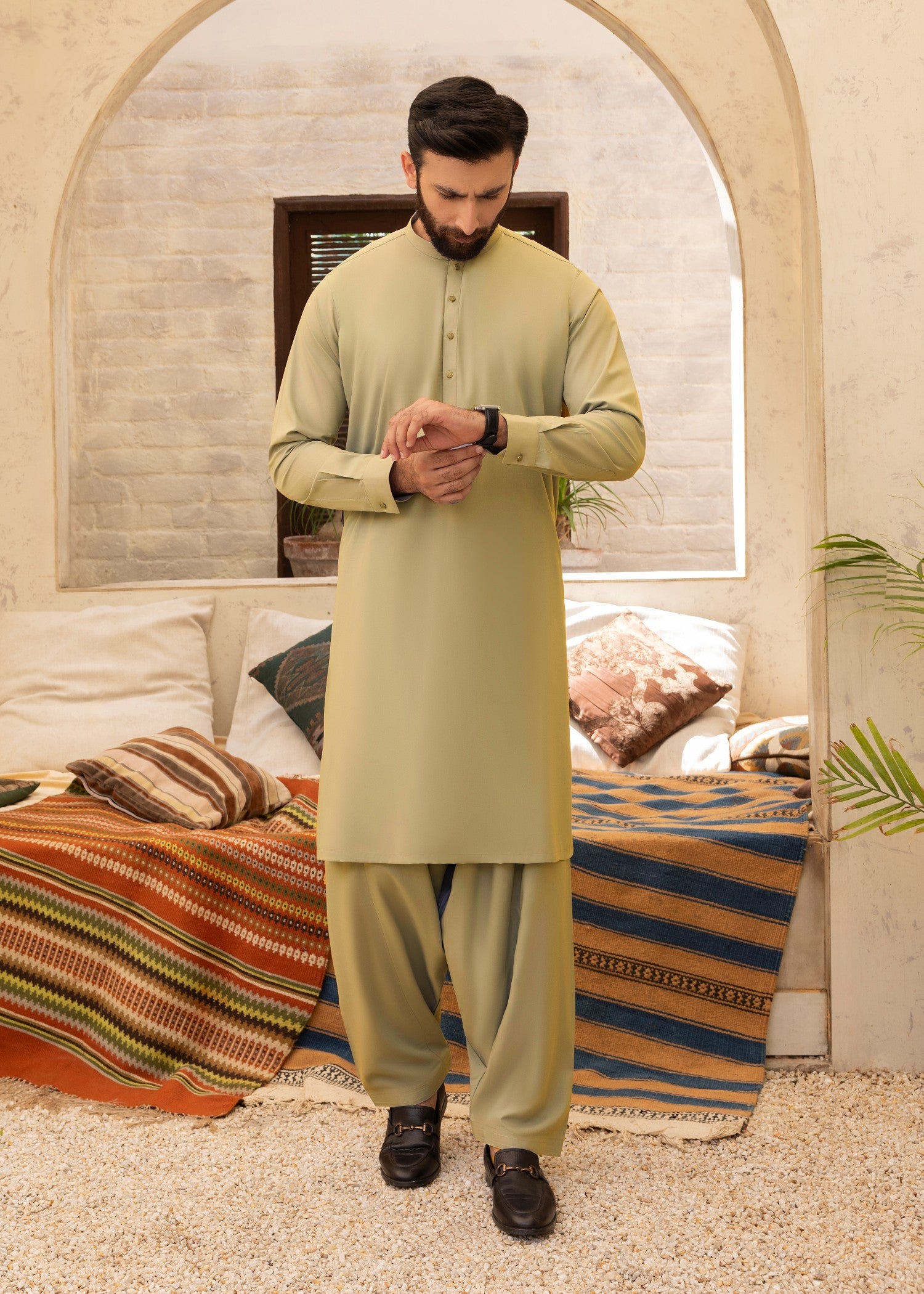 wash & wear Shalwar Kameez in Sage green