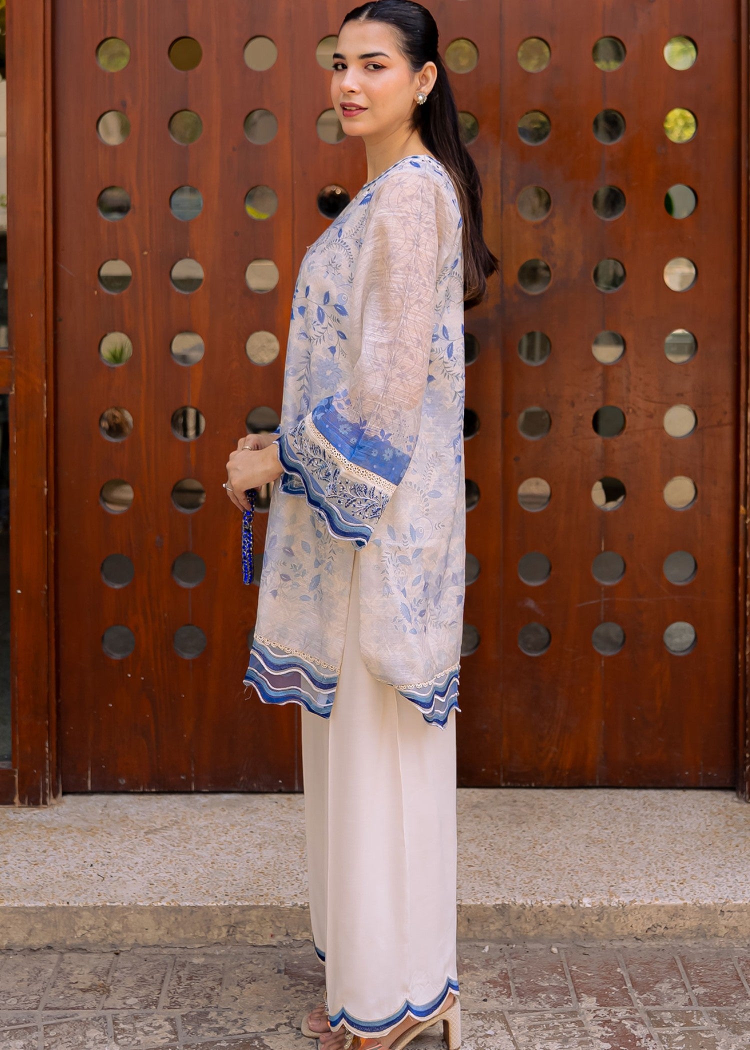 manaar Kurta Set in Dark blue, pastel grey