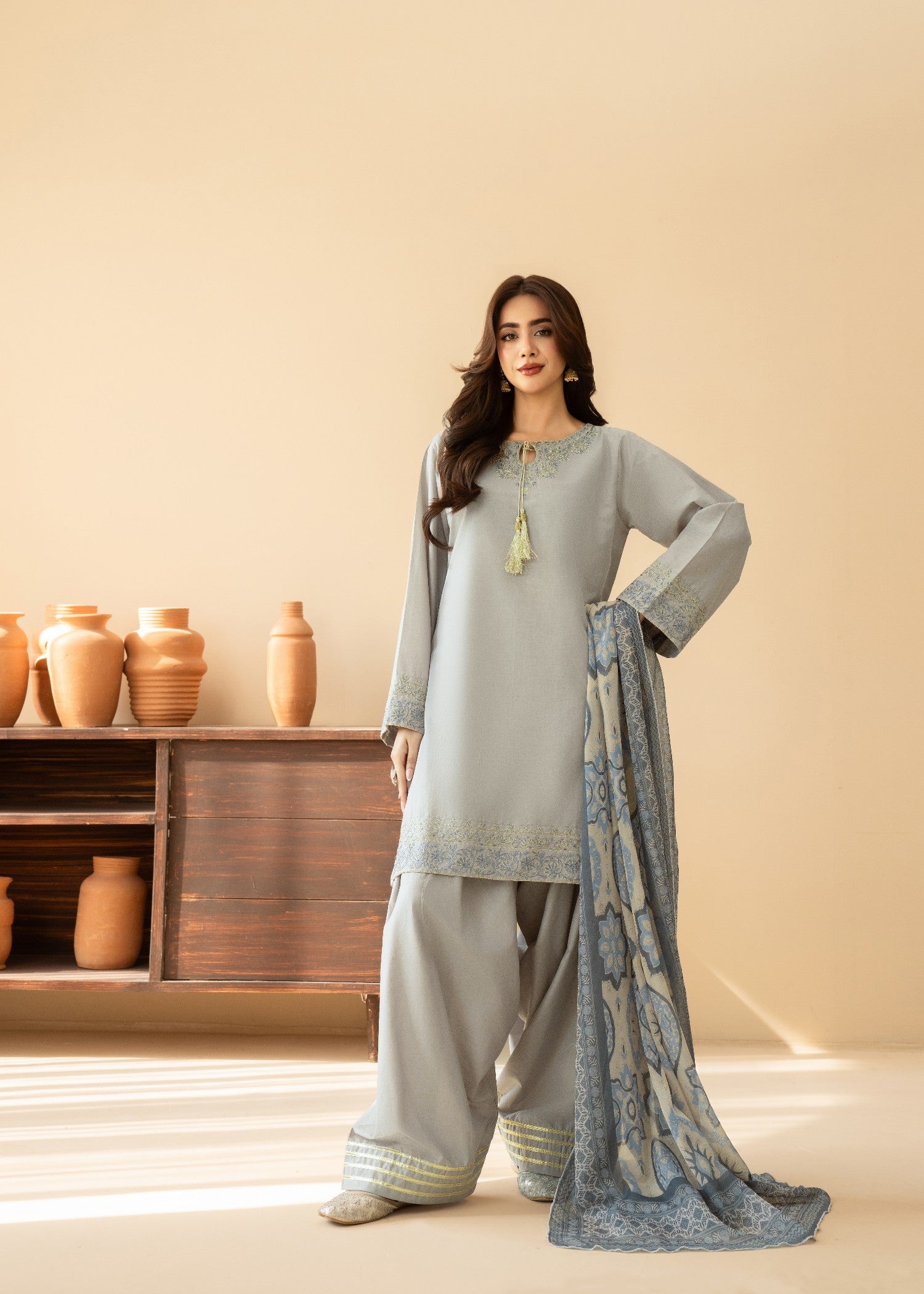 lawn cotton Kurta Set in Light grey