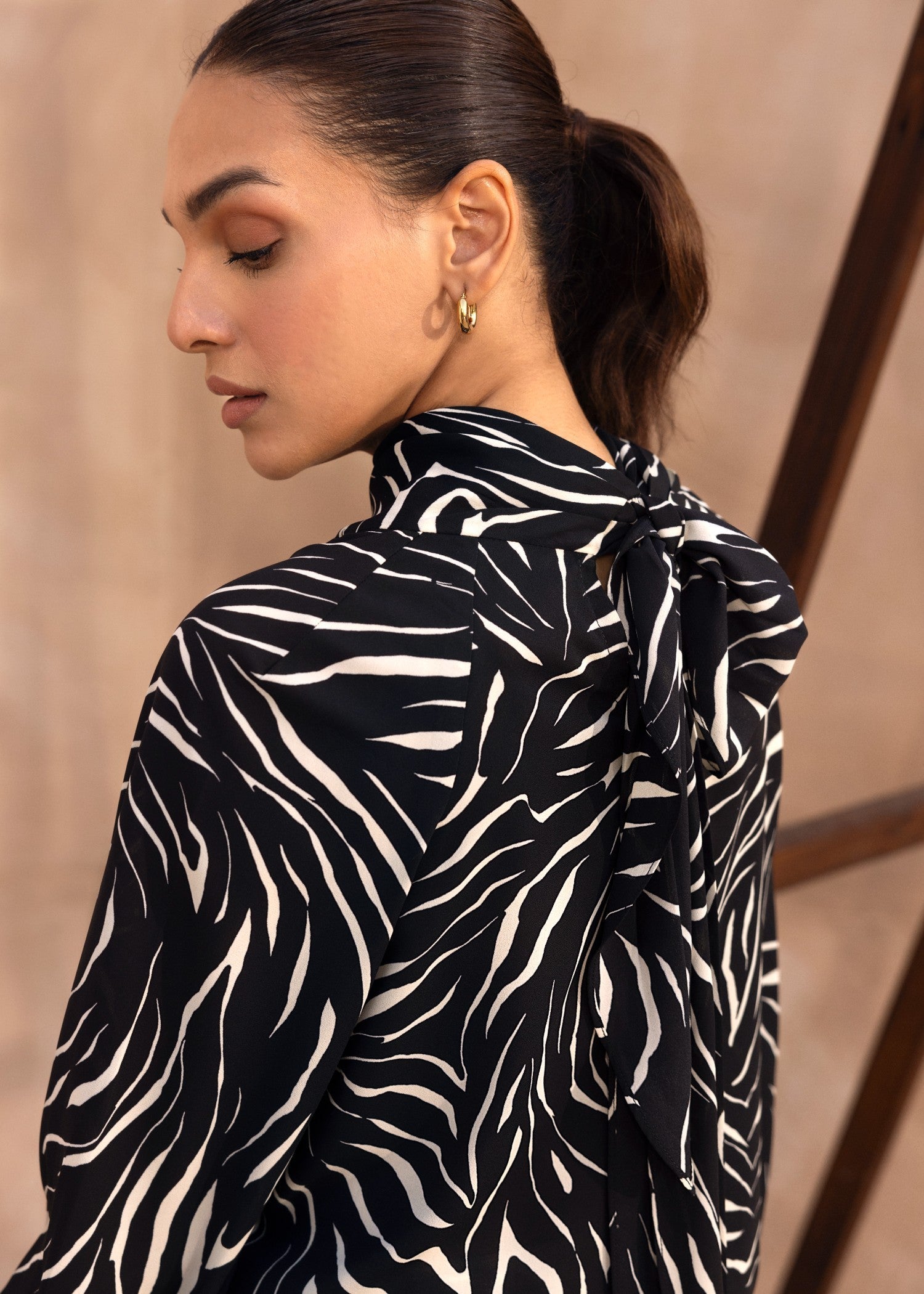 crepe Blouse in Black