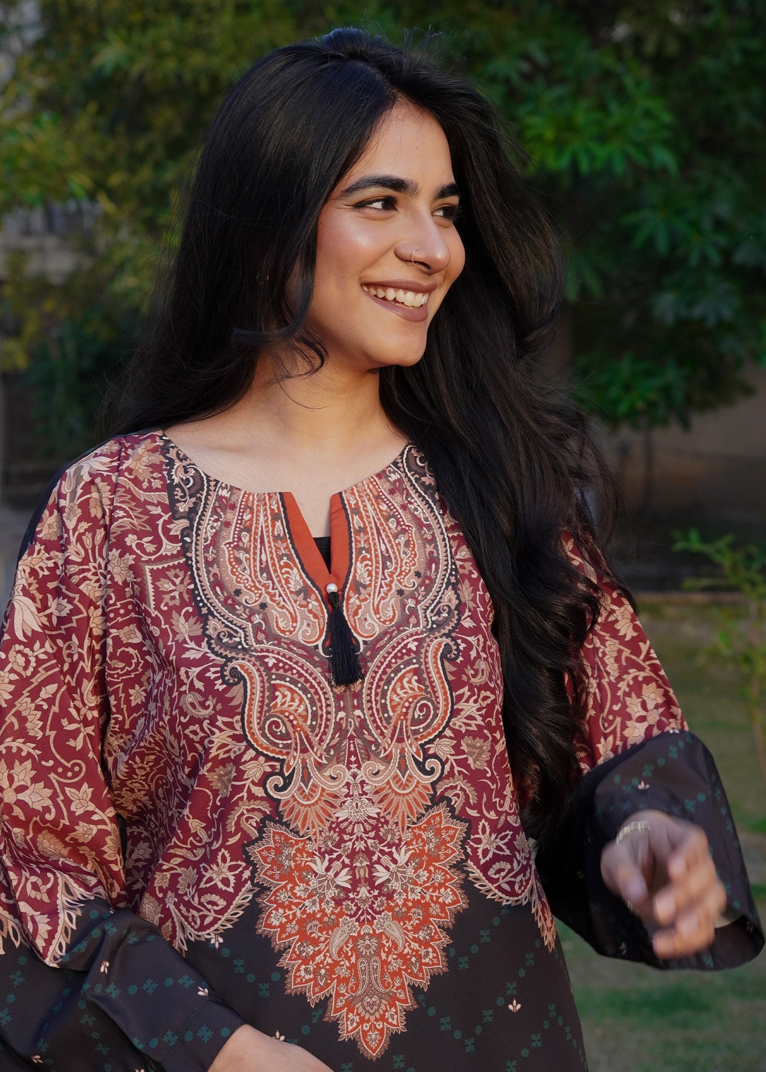 crepe Kaftan in Black