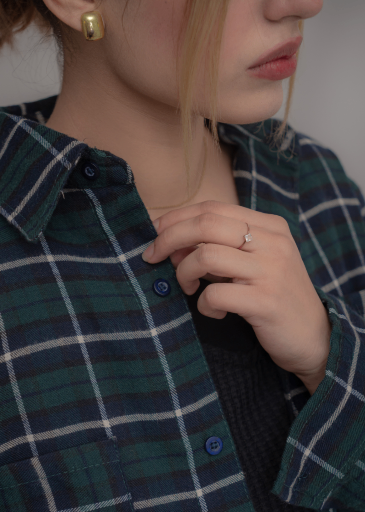 flannel Top in Dark blue, dark green, white