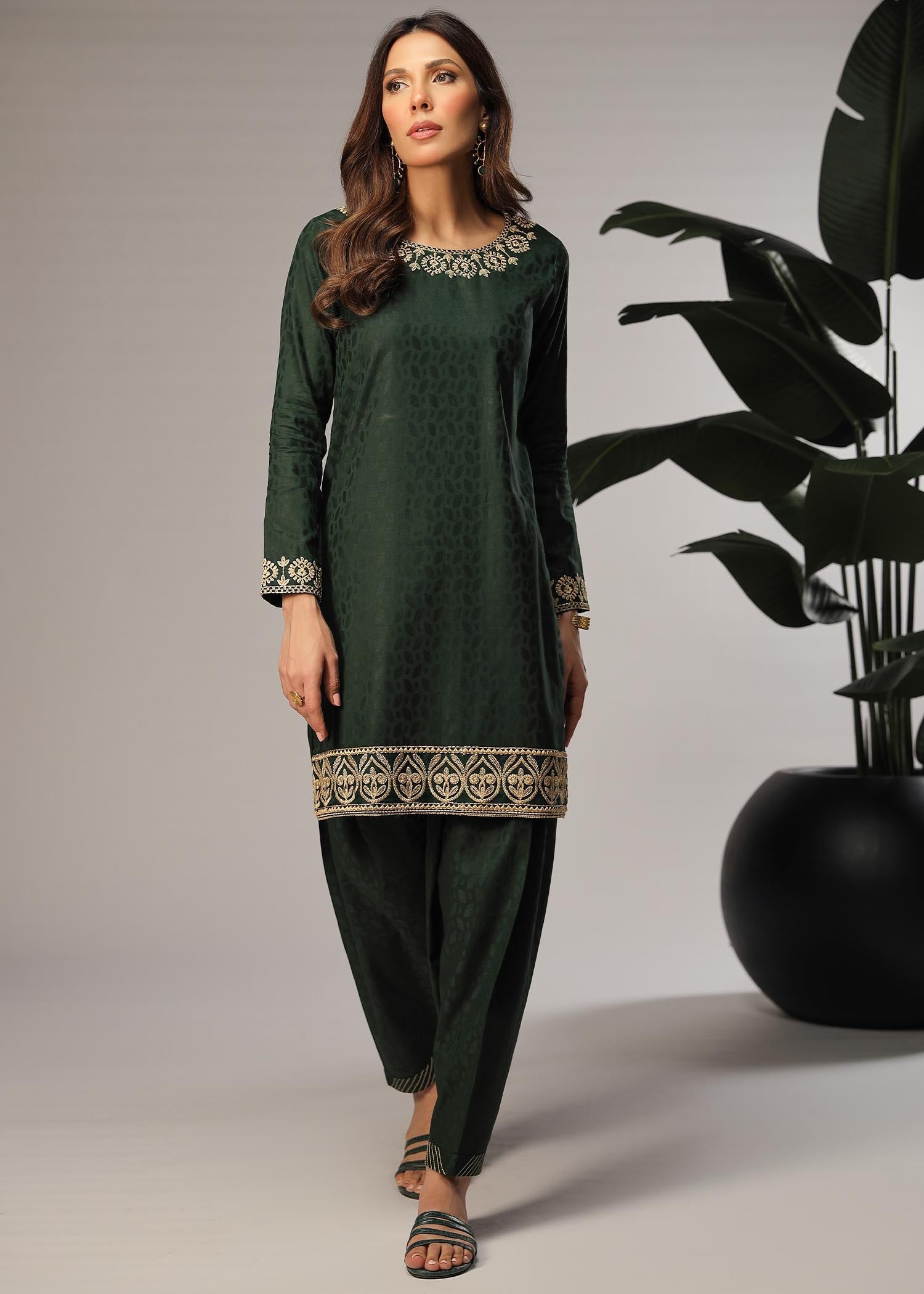 self jacquard Kurta Set in Dark green