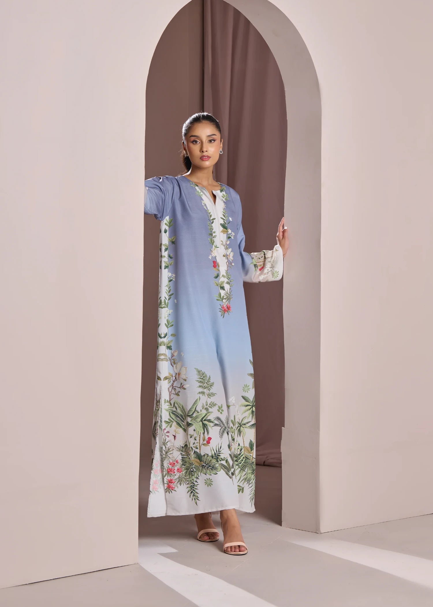 raw silk Kaftan in Multi