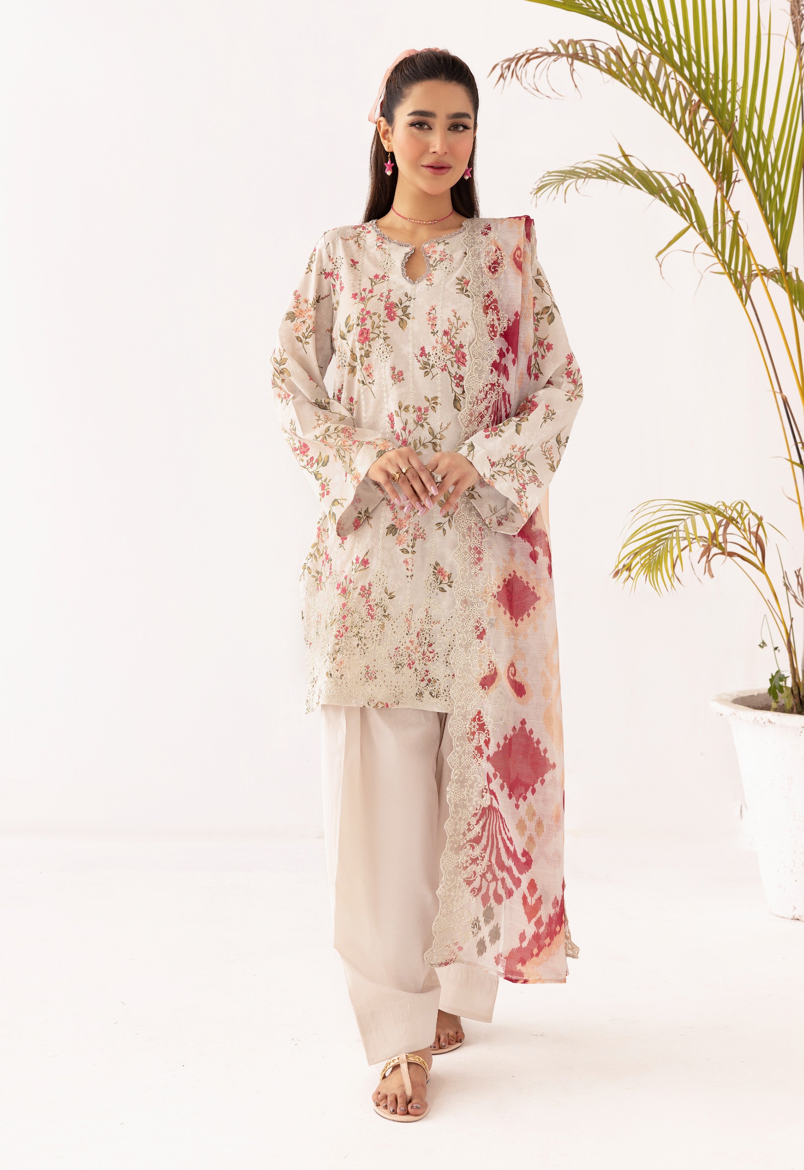 cambric Kurta Set in Light pink