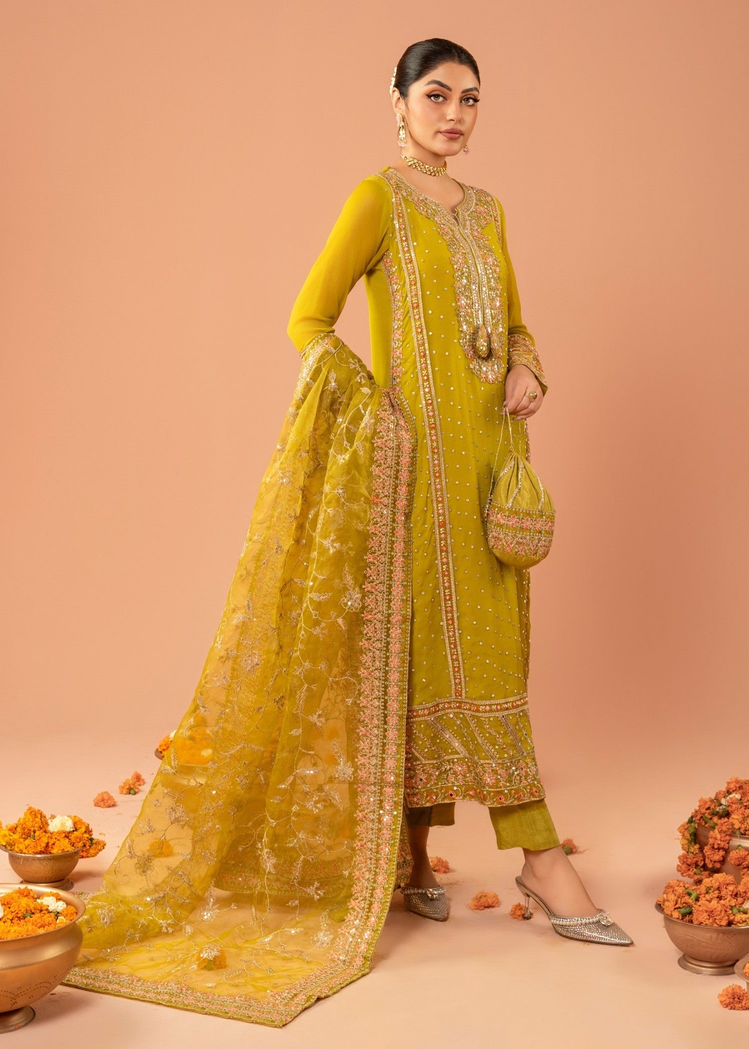 chiffon Kurta Set in Straw