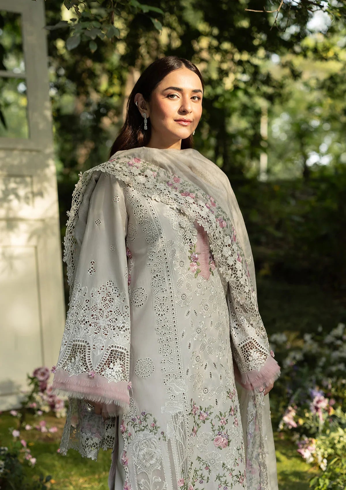 Luxury Lawn – ELQ-1A ALL MAGICAL