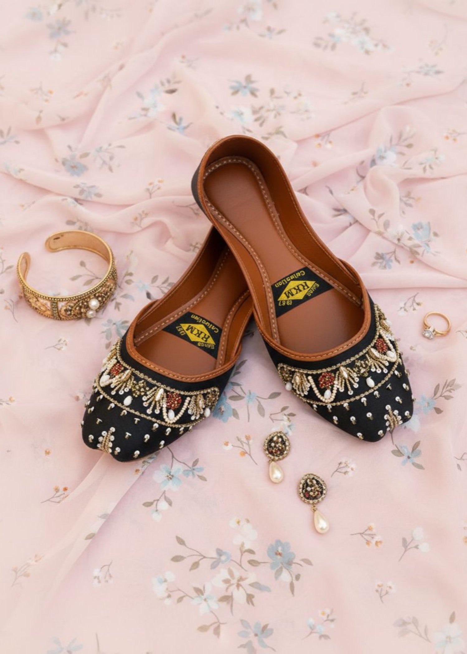 Khussa in Black by - High Quality Women Khussa CAO3891