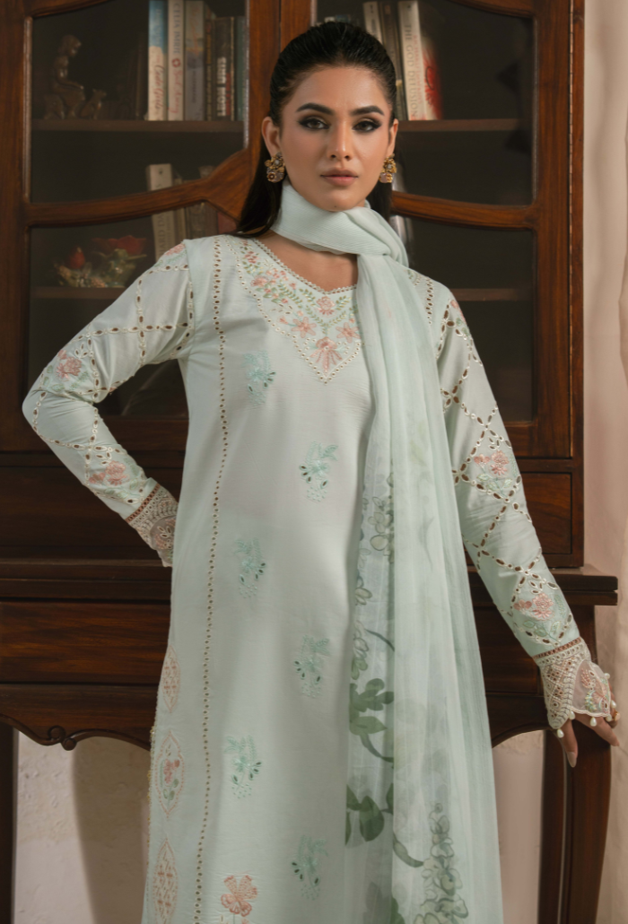 Mehrmaa Lawn – D09 Sabeen