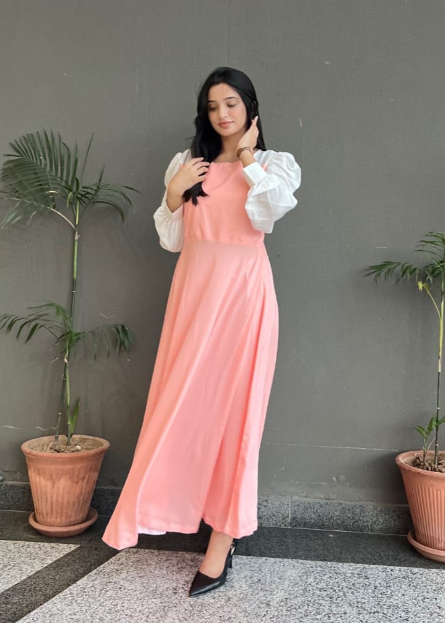grip Frock in Baby pink