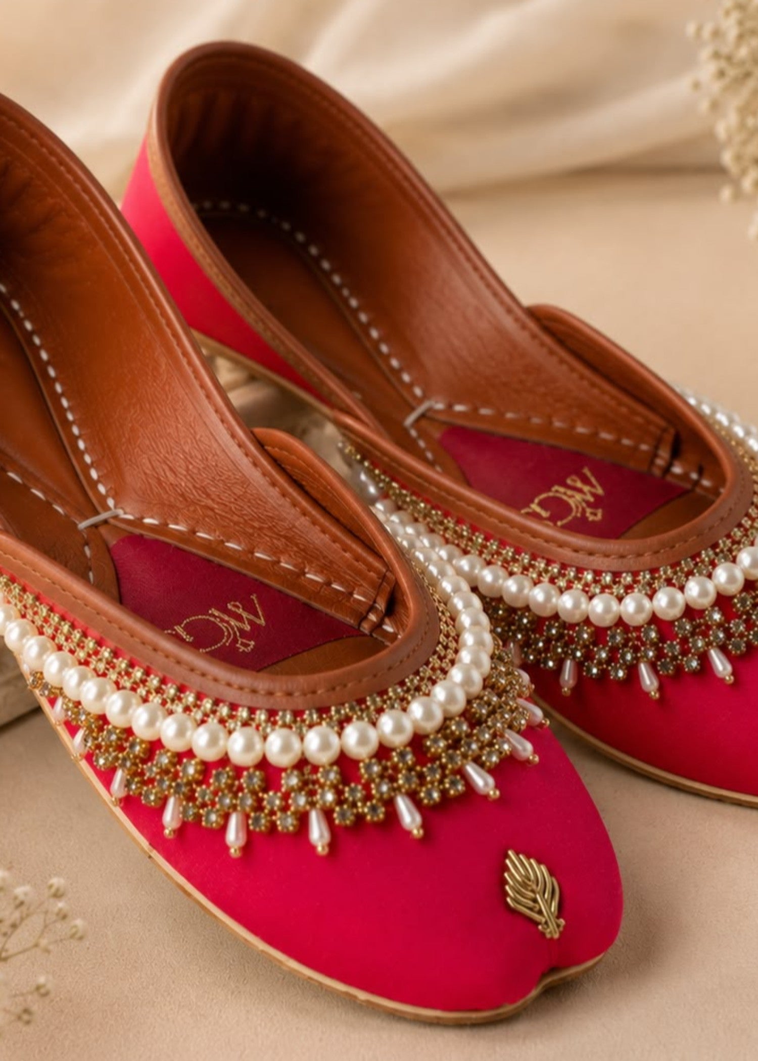 Khussa in Deep pink by - High Quality Women Khussa PNJ2116
