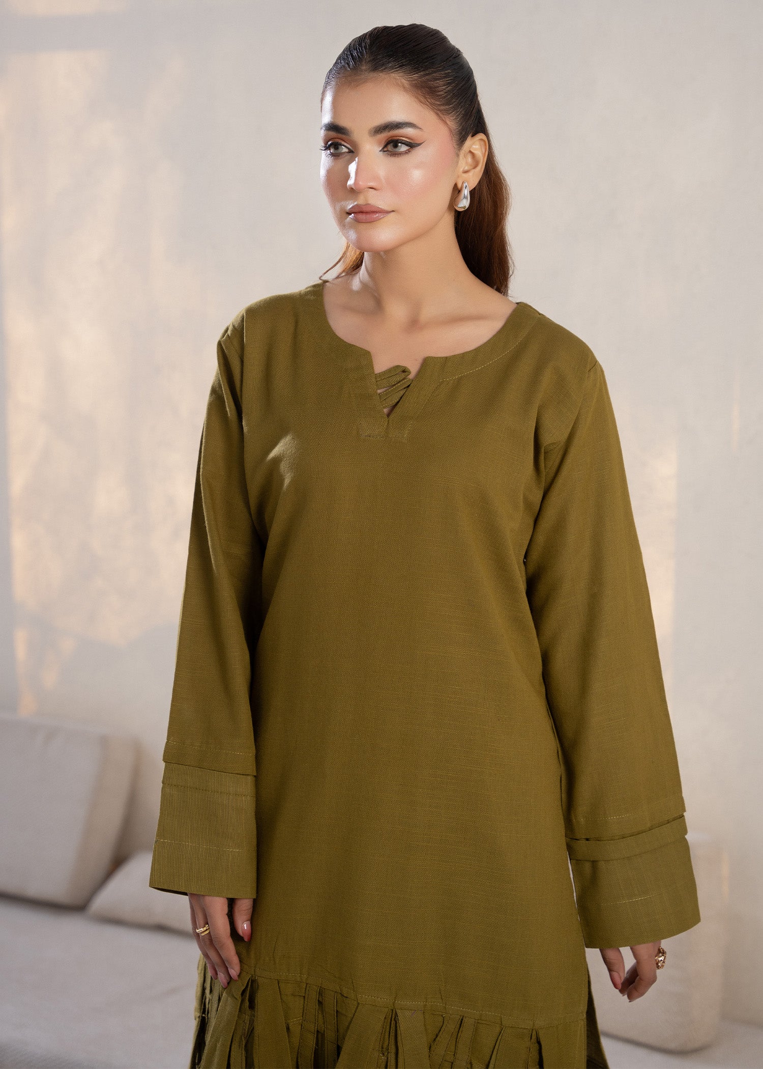 slub khaddar Kurta Set in Olive green