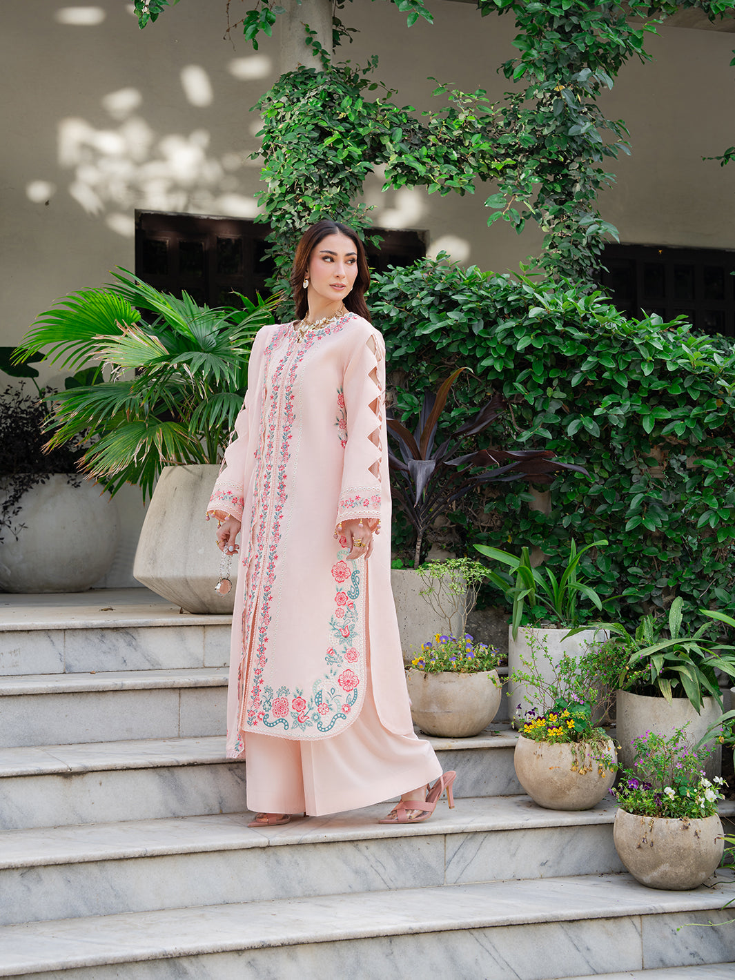 Amaya Lawn – MU-07