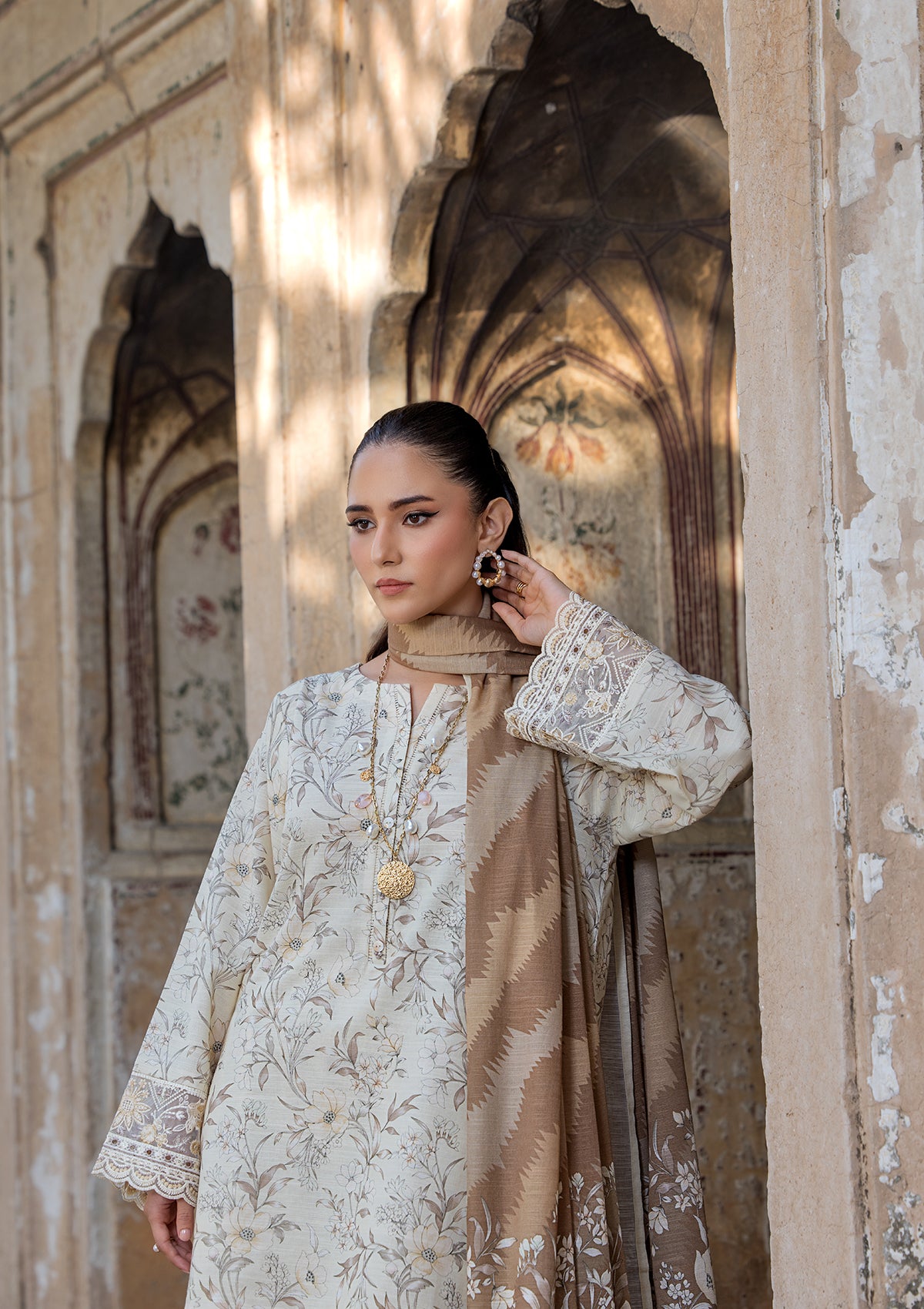 lawn Kurta Set in Cream