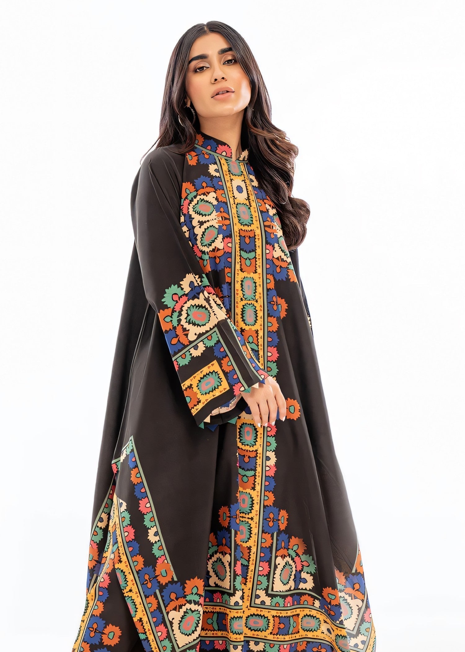 crepe Kurta Set in Black