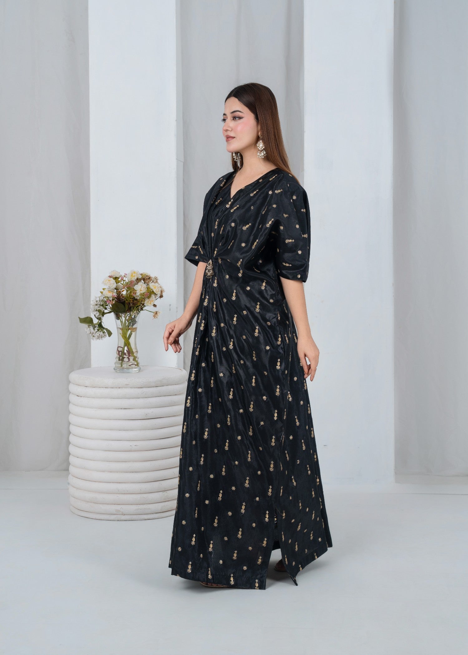 kattan silk Kaftan in Black